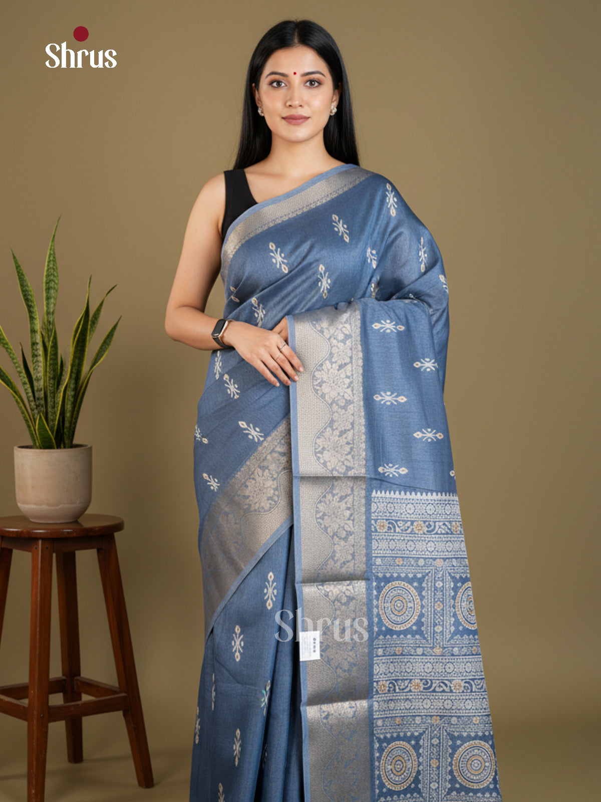 Semi Crepe Saree - EBS17044 - Shop on Shrus.com