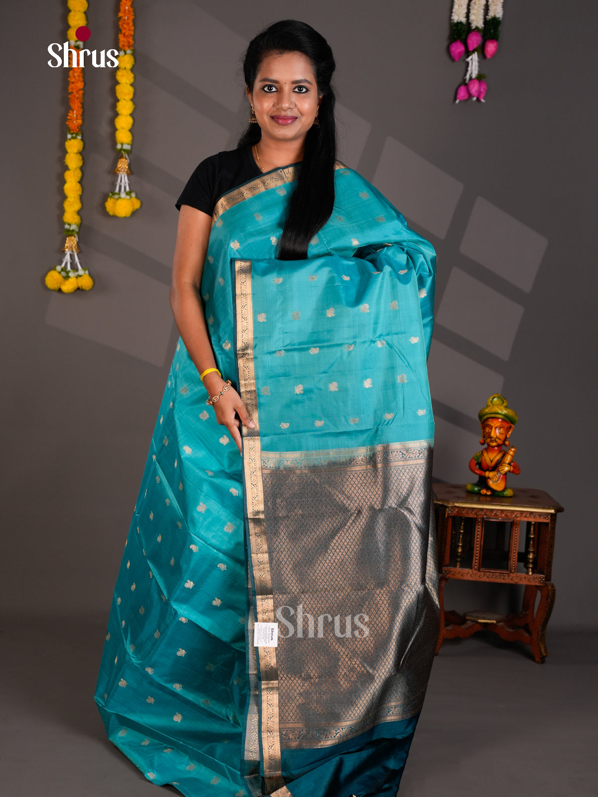 Kanchipuram silk Saree - EBS18427 - Shop on Shrus.com