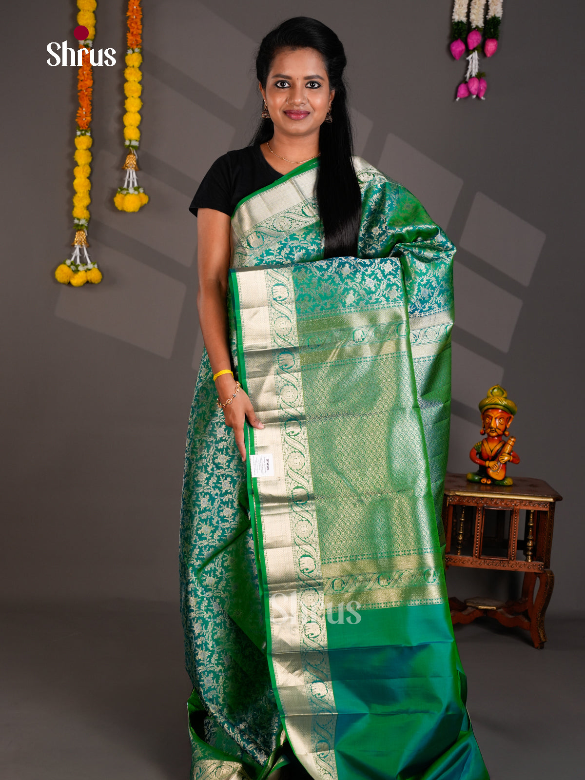 Kanchipuram silk Saree - EBS18480 - Shop on Shrus.com