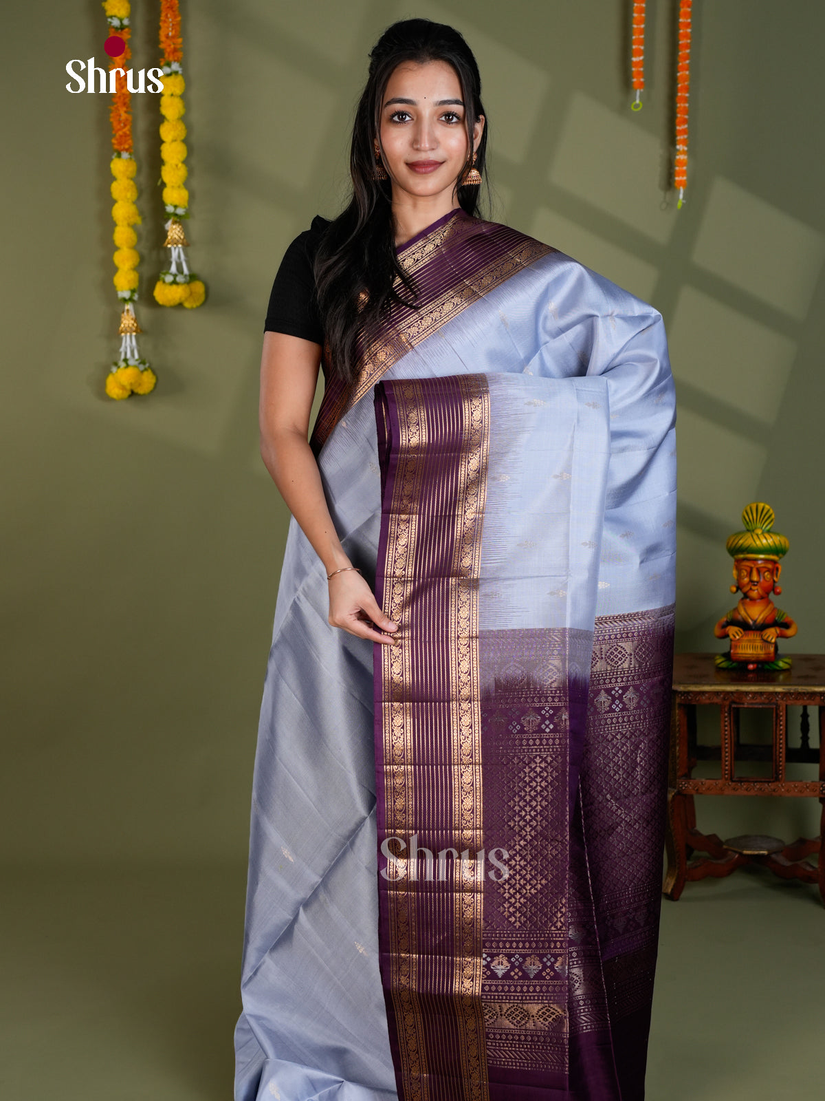 EBS18519 - Soft Silk Saree - Shop on Shrus.com