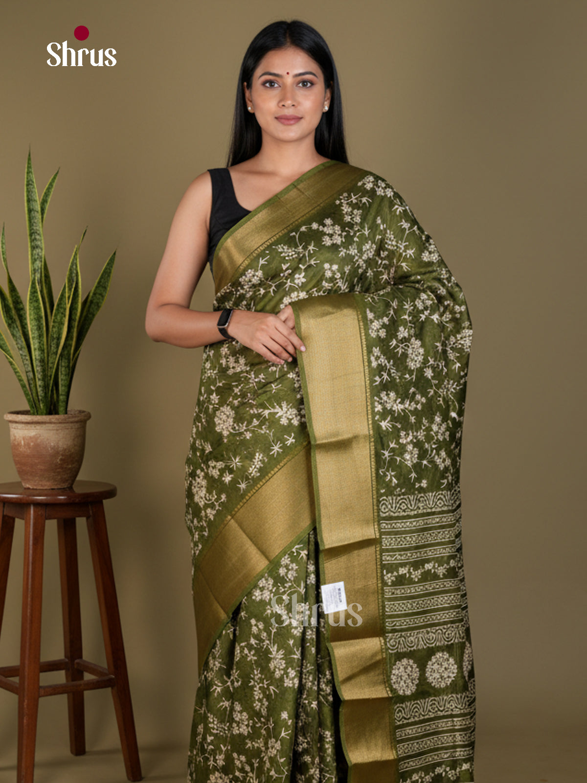 Semi Crepe Saree - EBS18812 - Shop on Shrus.com