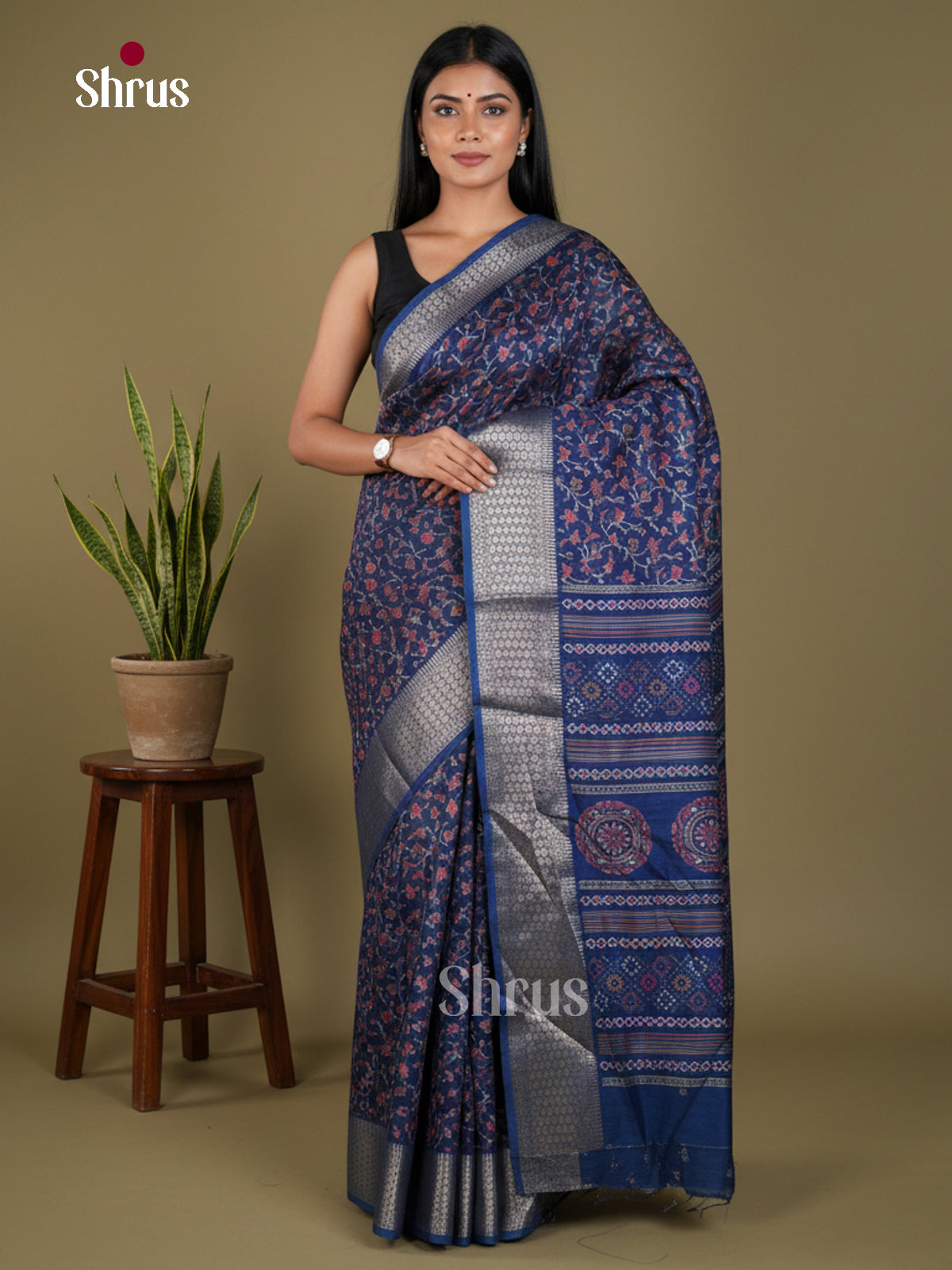 Semi Crepe Saree - EBS18815 - Shop on Shrus.com