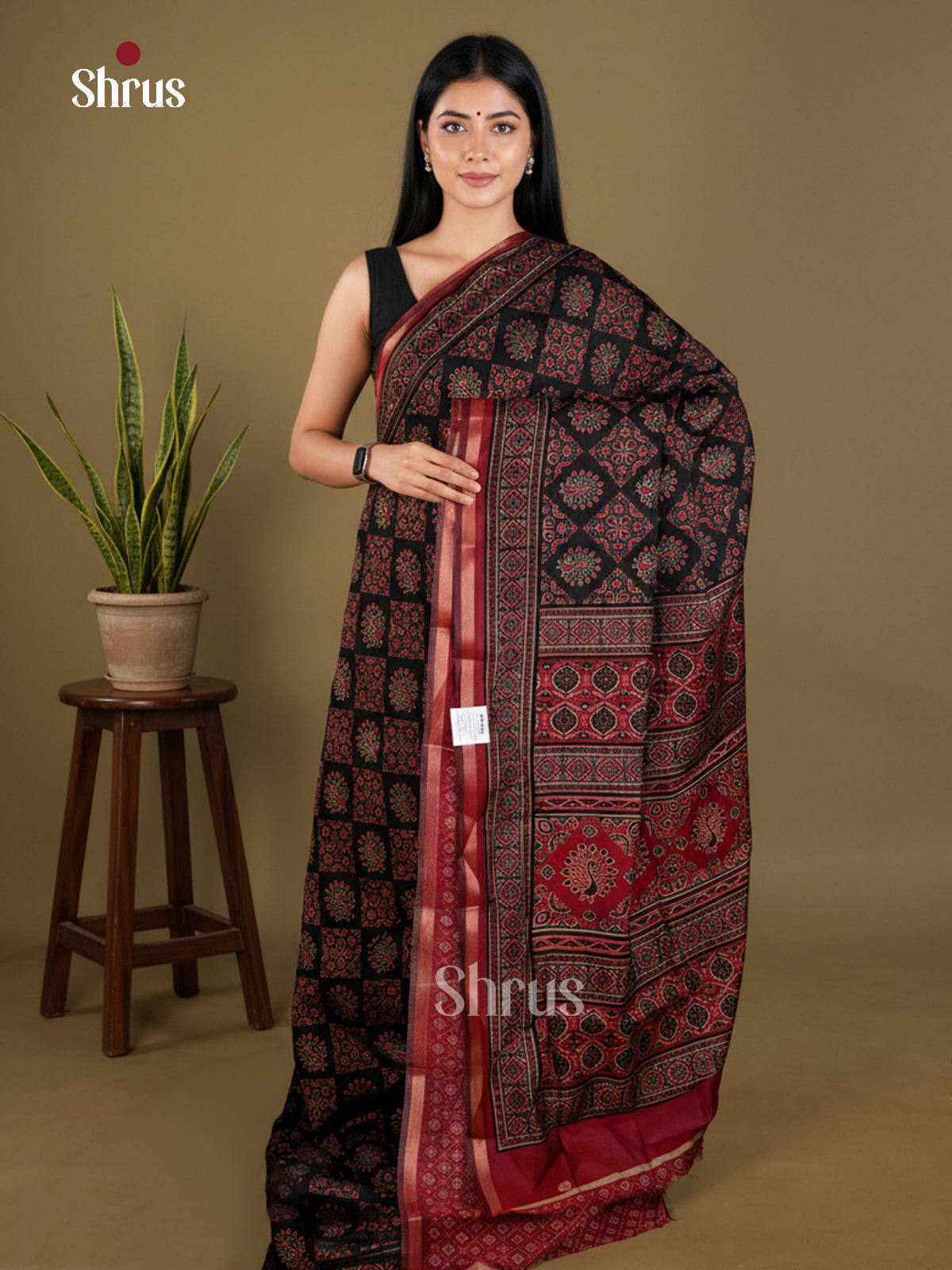 EAS22284 - Art Modal - Saree - Shop on Shrus.com