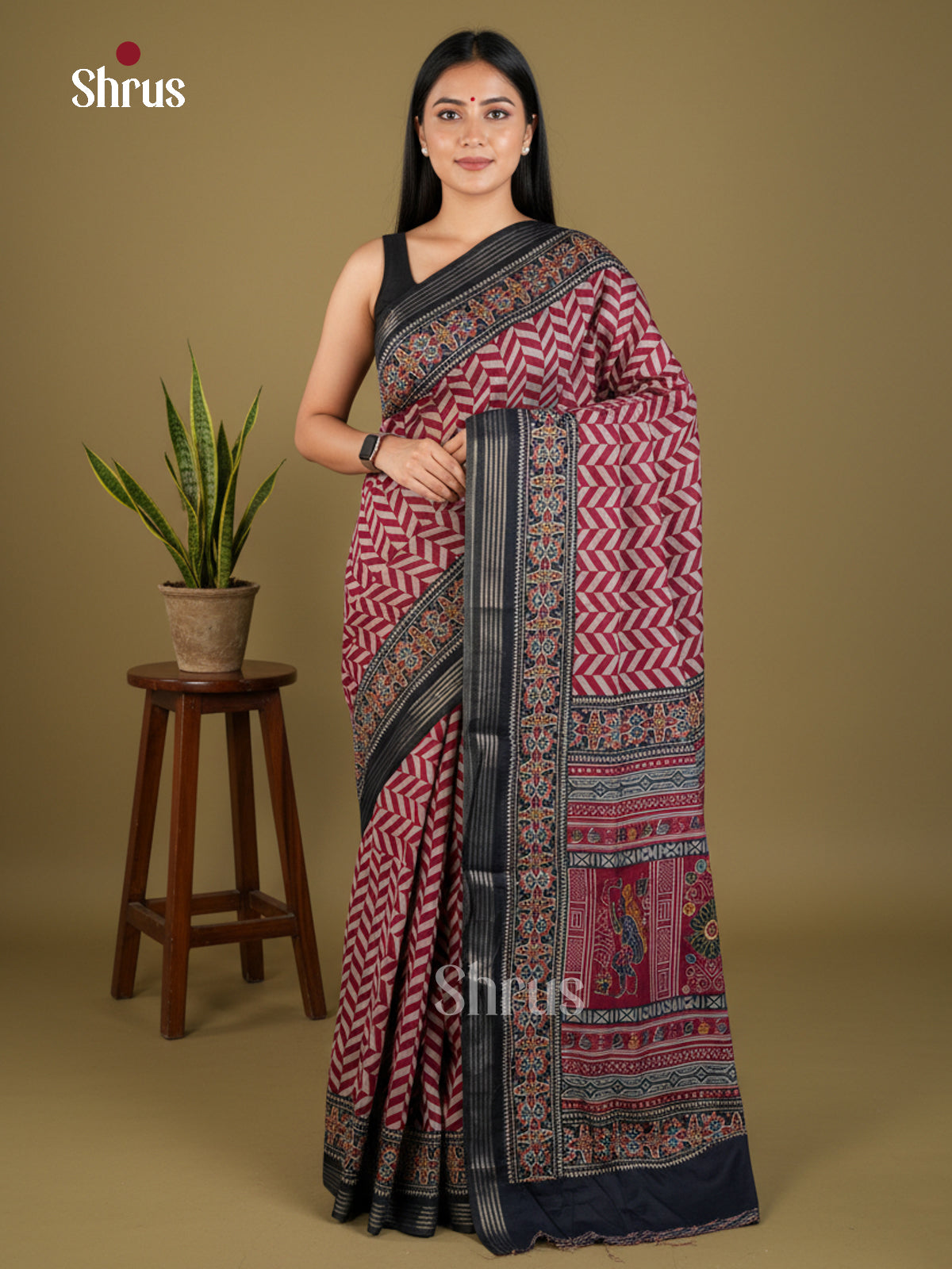 EAS22288 - Art Modal - Saree - Shop on Shrus.com