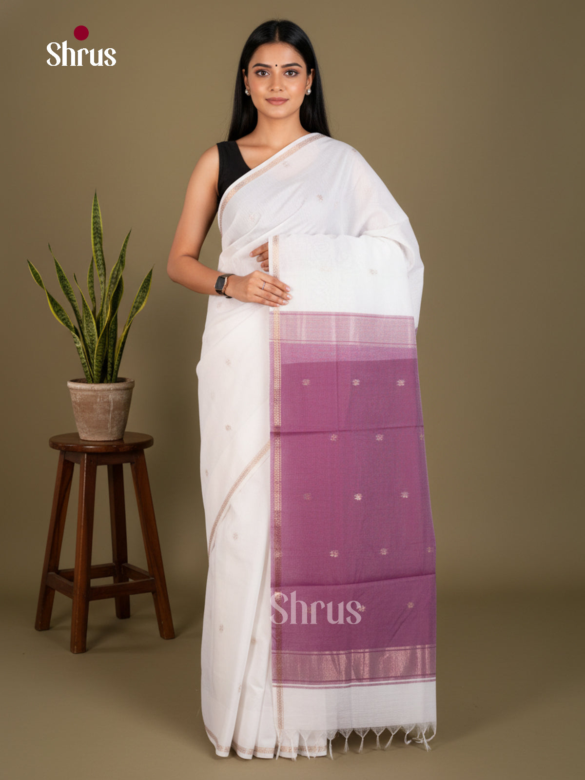 EBS26080 - Semi Maheshwari Saree - Shop on Shrus.com