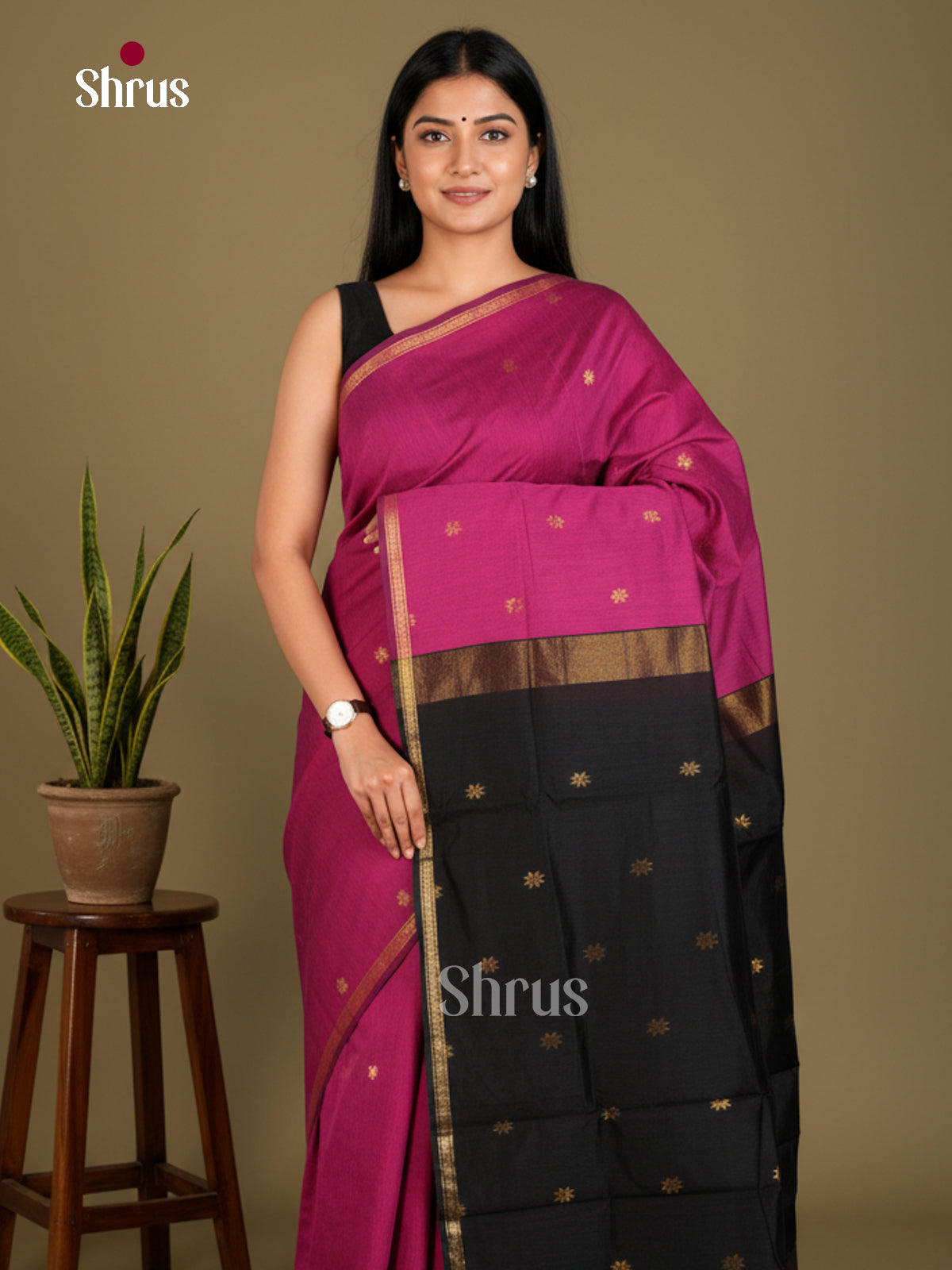 EBS26091 - Semi Maheshwari Saree - Shop on Shrus.com
