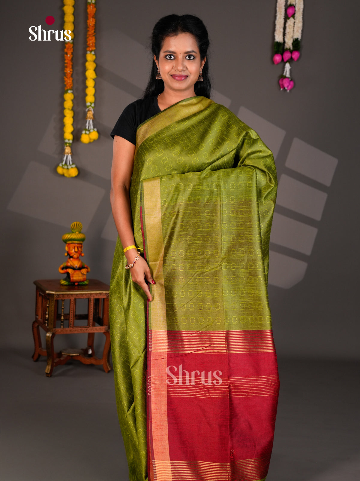 EBS26471 - Semi Rawsilk Saree - Shop on Shrus.com