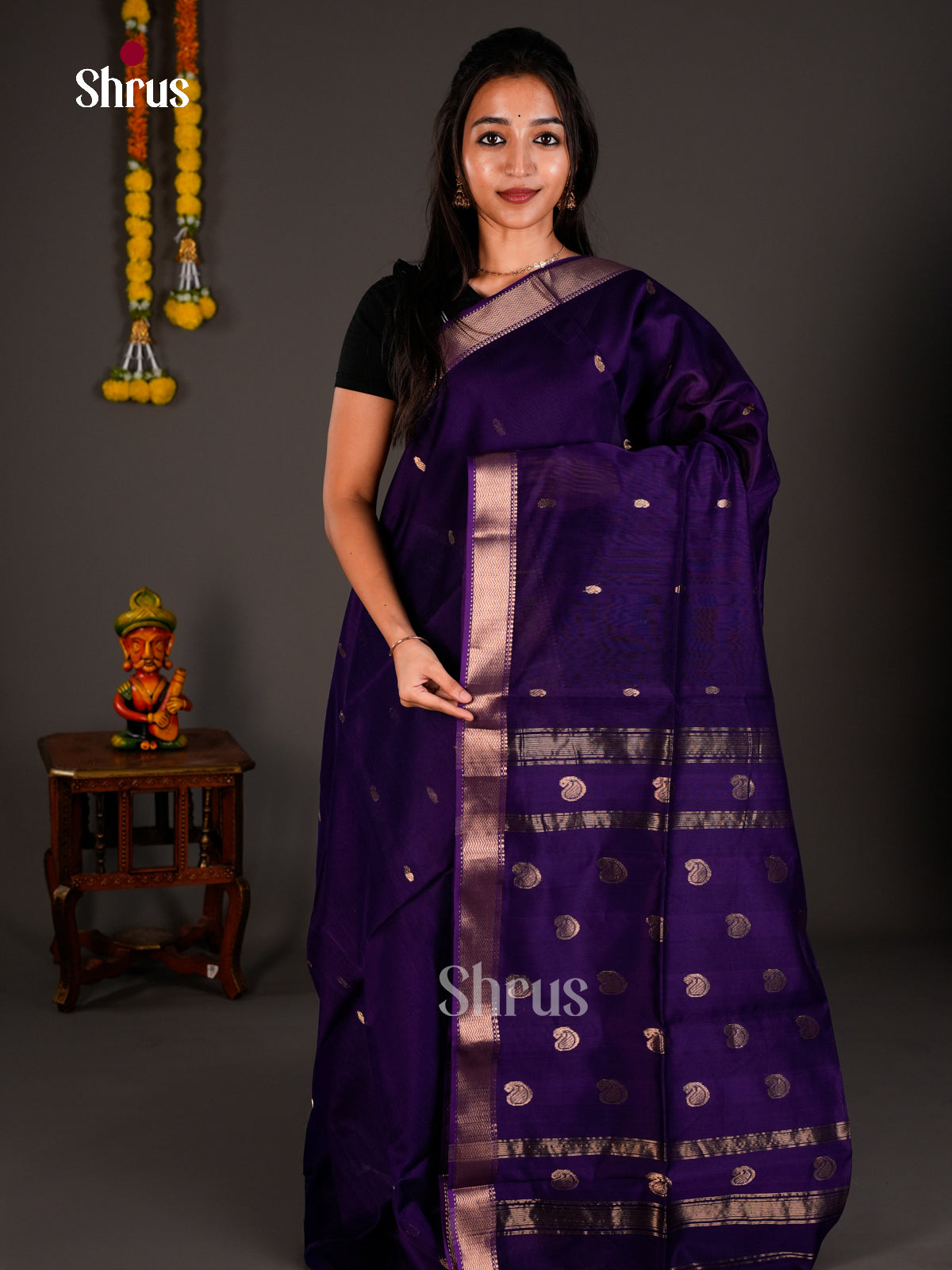Maheshwari silkcotton Saree - ECS03010 - Shop on Shrus.com