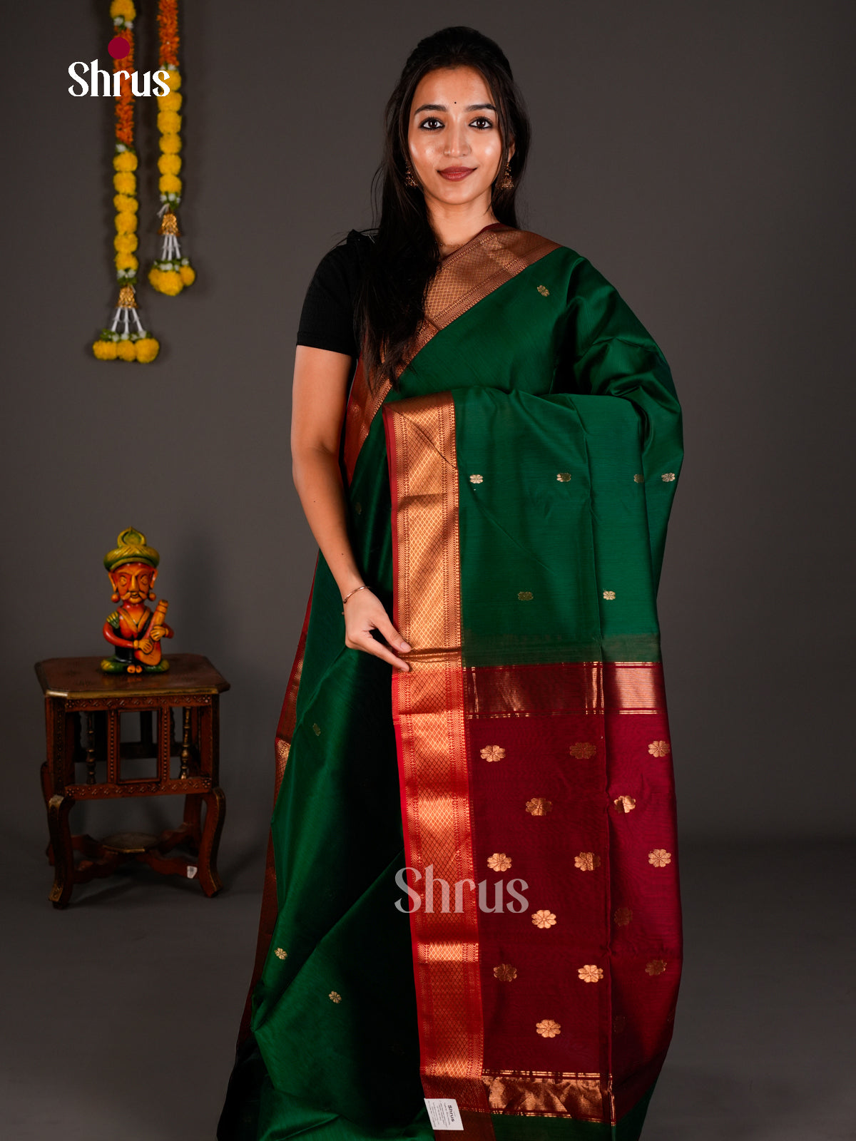 Maheshwari silkcotton Saree - ECS03047 - Shop on Shrus.com