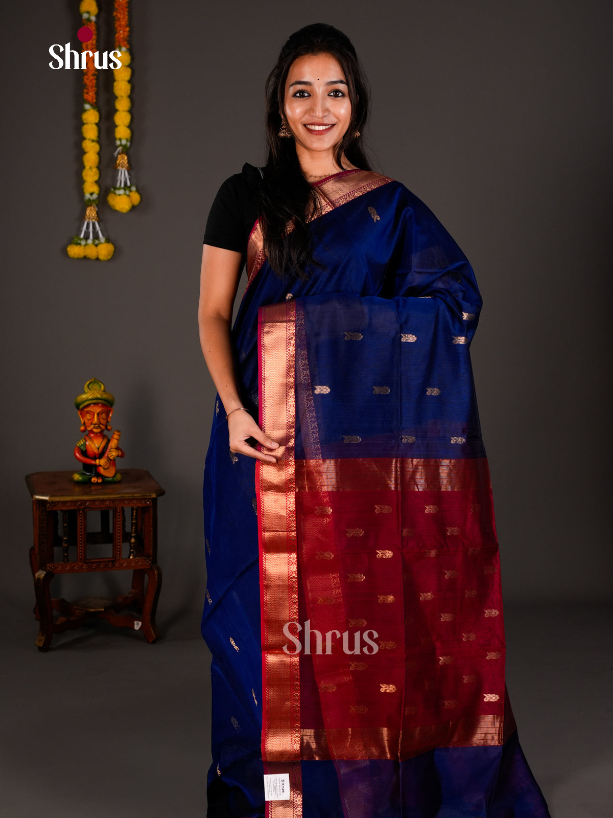 Maheshwari silkcotton Saree - ECS03112 - Shop on Shrus.com