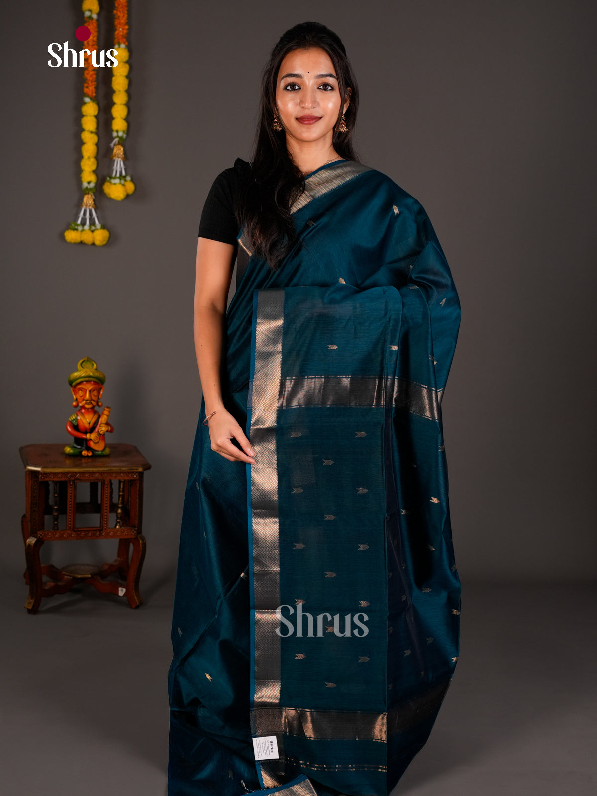 Maheshwari silkcotton Saree - ECS03128 - Shop on Shrus.com