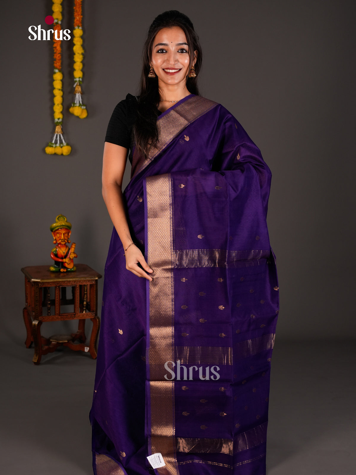 Maheshwari silkcotton Saree - ECS03170 - Shop on Shrus.com