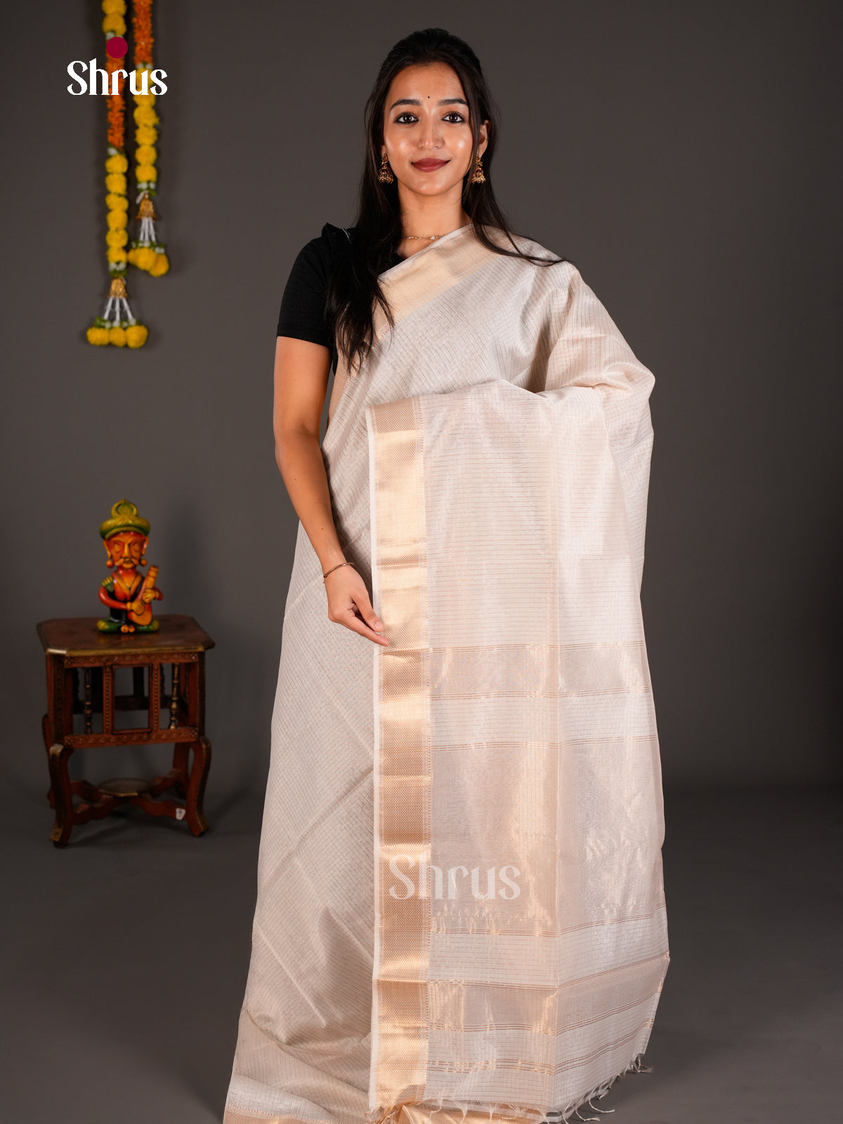 Maheshwari silkcotton Saree - ECS03213 - Shop on Shrus.com