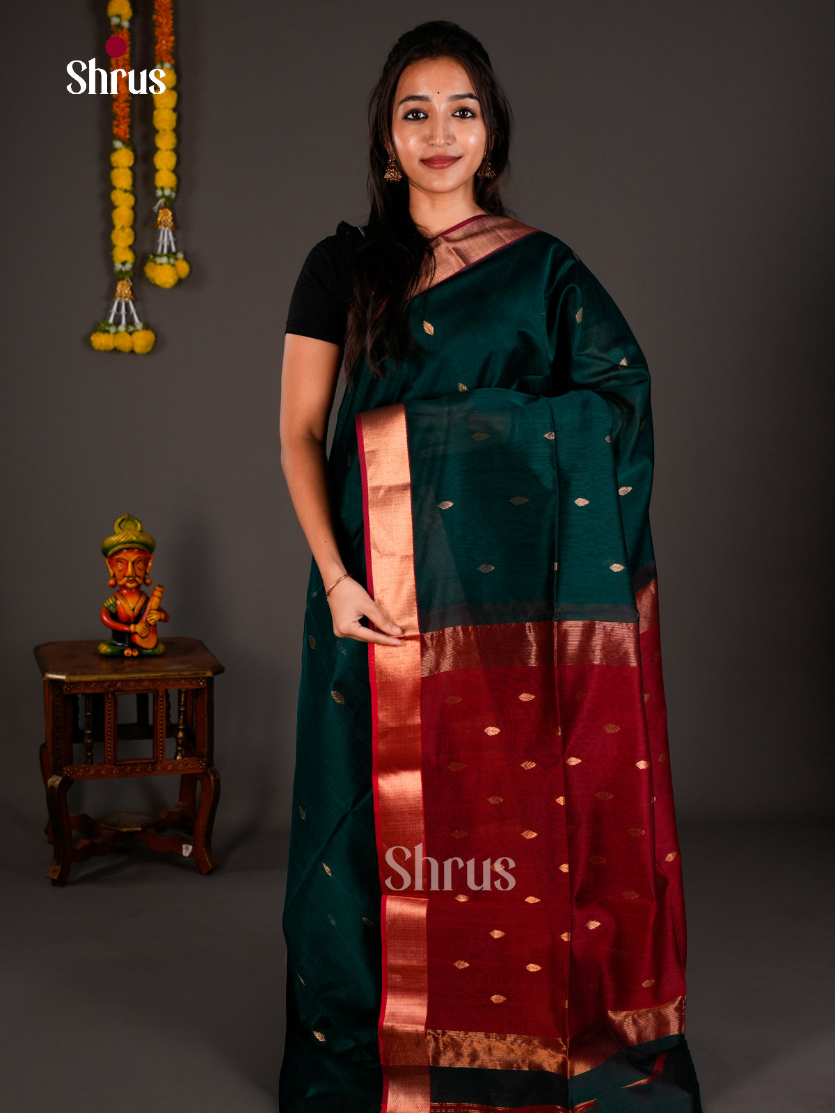 Maheshwari silkcotton Saree - ECS03242 - Shop on Shrus.com