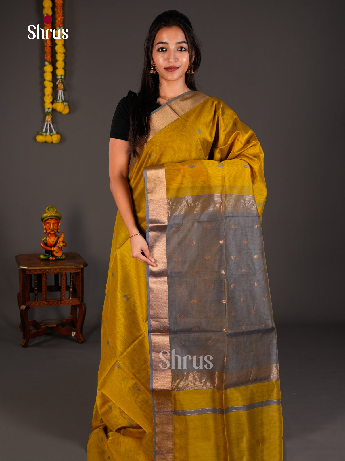 Maheshwari silkcotton Saree - ECS03249 - Shop on Shrus.com