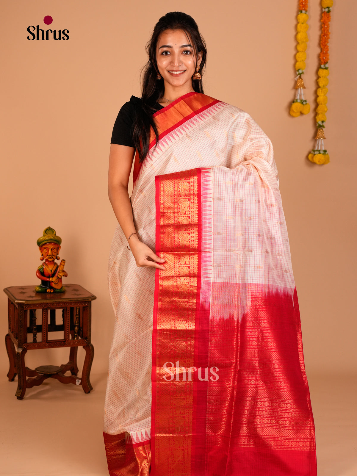 Soft Silk Saree - ECS05037 - Shop on Shrus.com