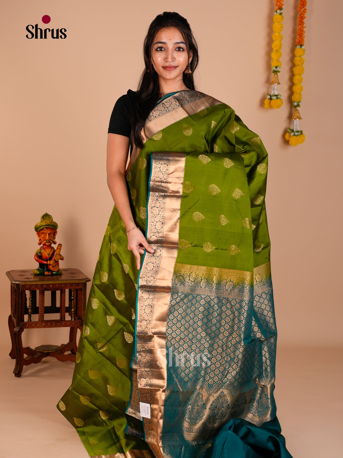 Kanchipuram-halfpure Saree - ECS06182 - Shop on Shrus.com