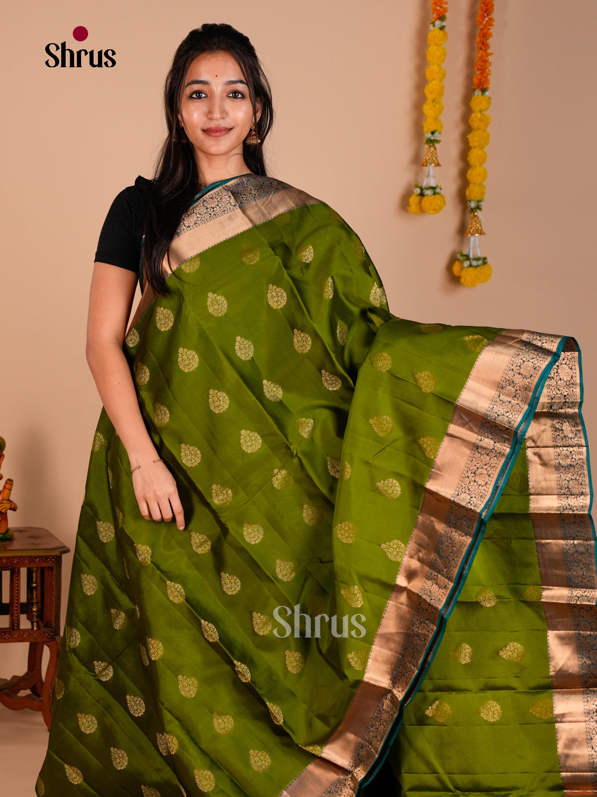 Kanchipuram-halfpure Saree - ECS06182 - Shop on Shrus.com