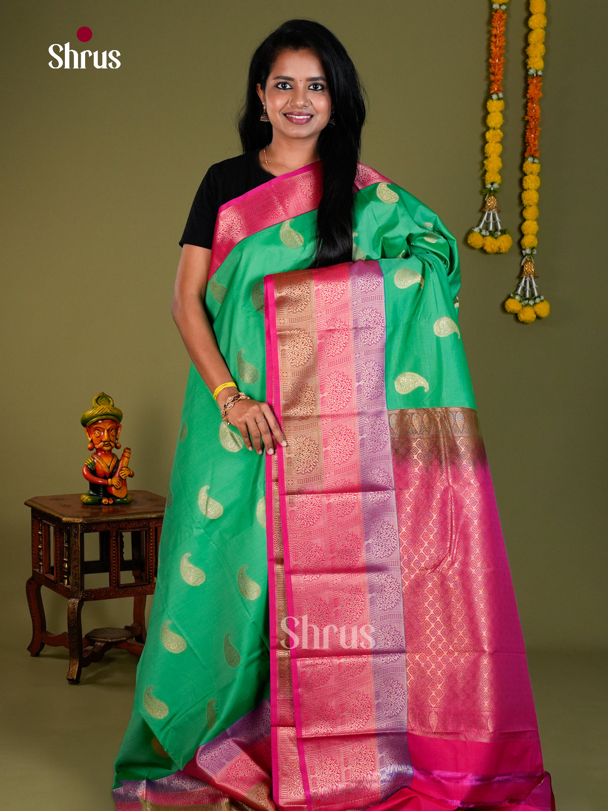 Semi Kanchipuram Saree - ECS09220 - Shop on Shrus.com