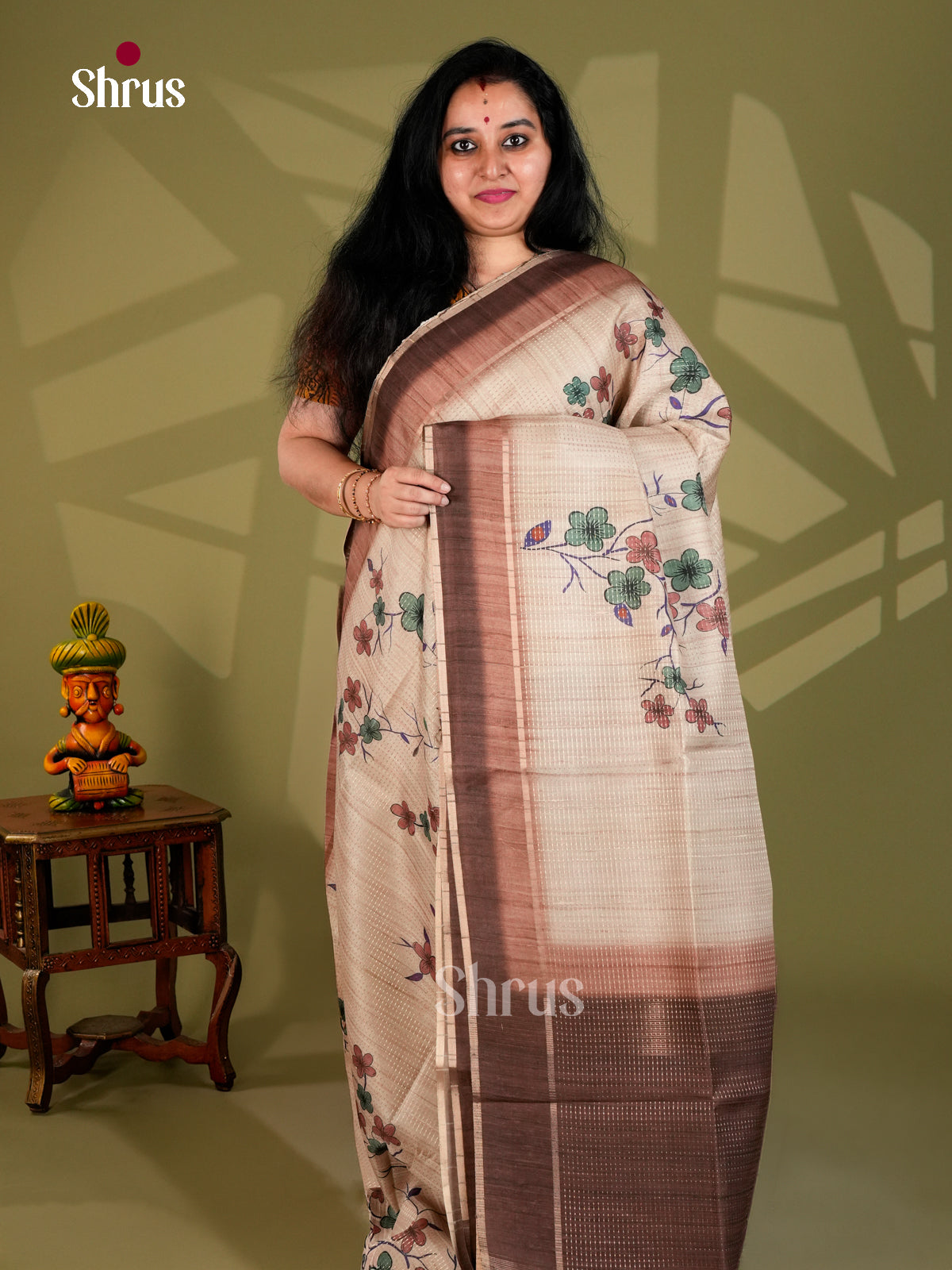 Printed Semi Tussar Saree - ECS12055 - Shop on Shrus.com