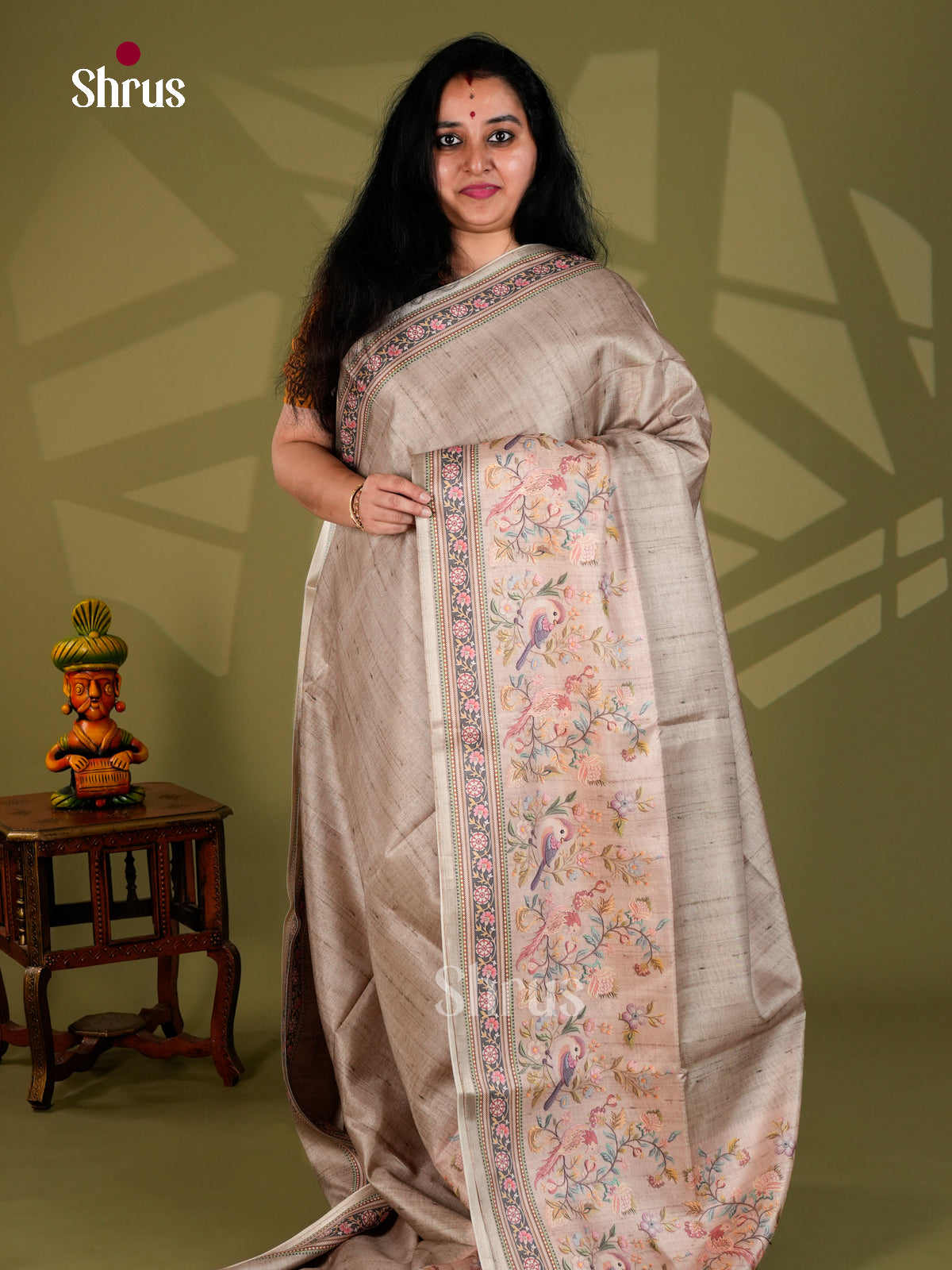 Printed Semi Tussar Saree - ECS12077 - Shop on Shrus.com