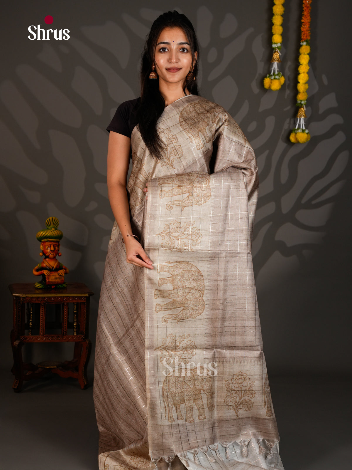 Linen Cotton Saree - ECS12098 - Shop on Shrus.com