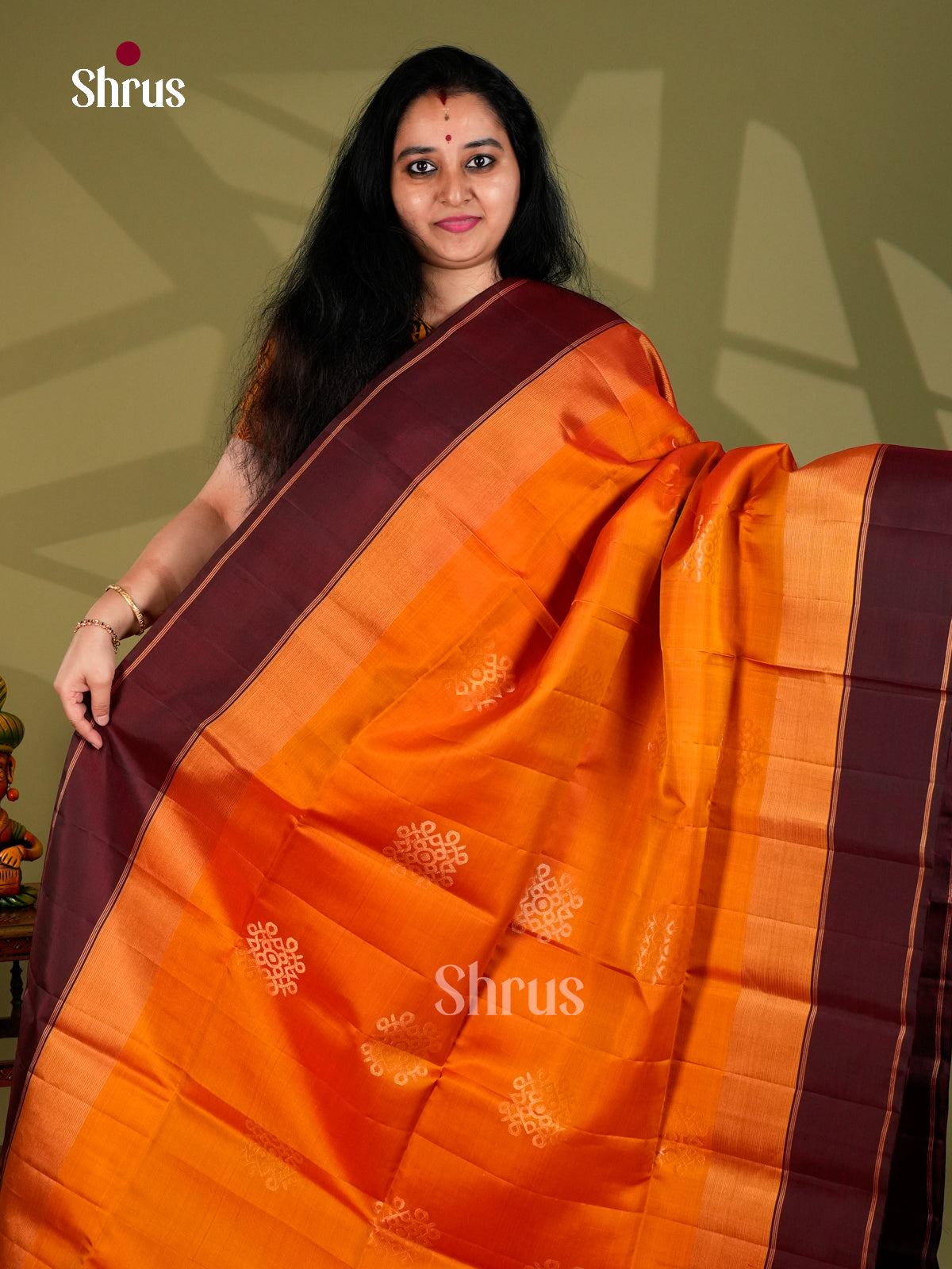 Soft Silk Saree - ECS18005 - Shop on Shrus.com
