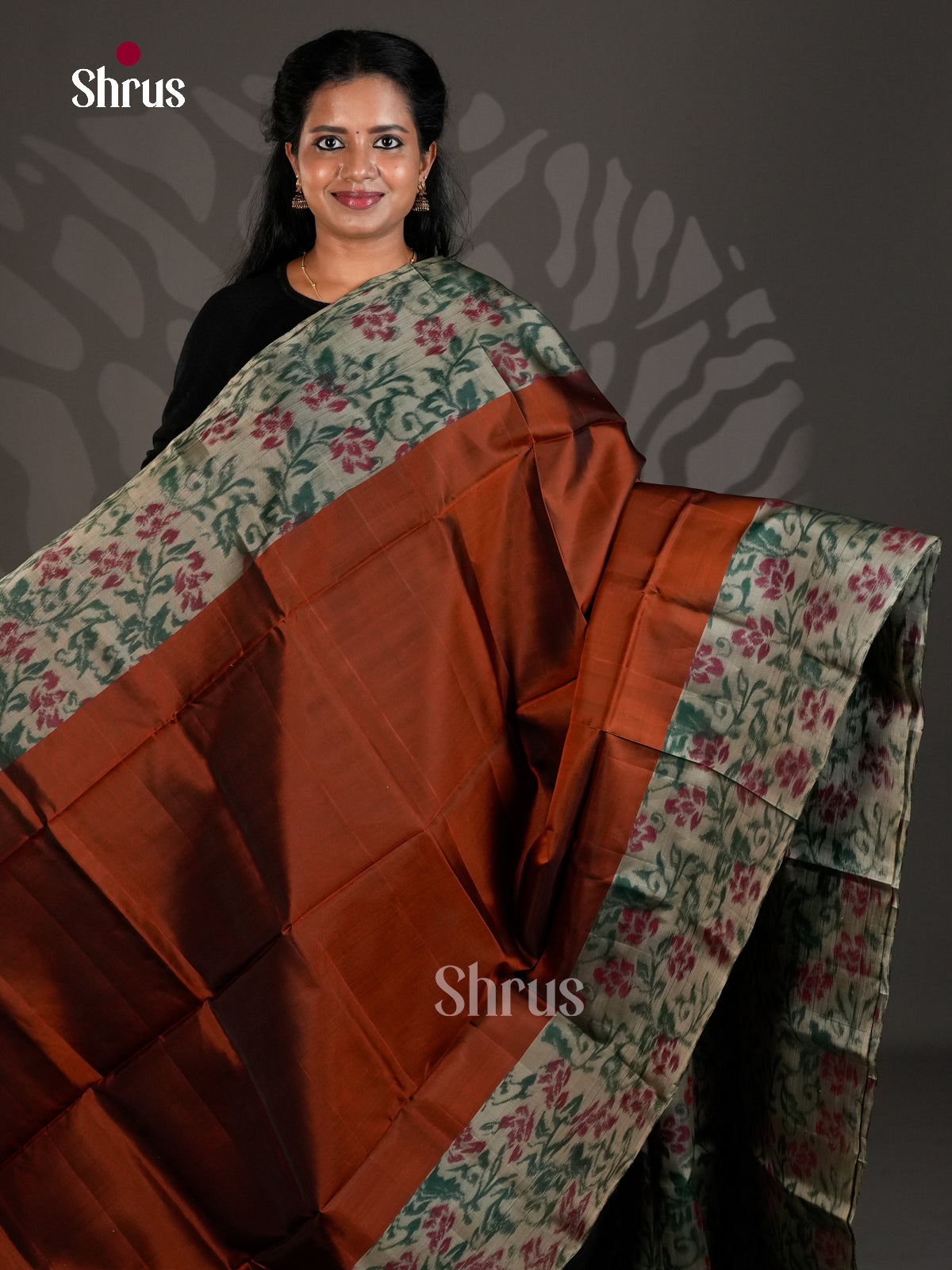Softsilk-halfpure Saree - ECS19002 - Shop on Shrus.com