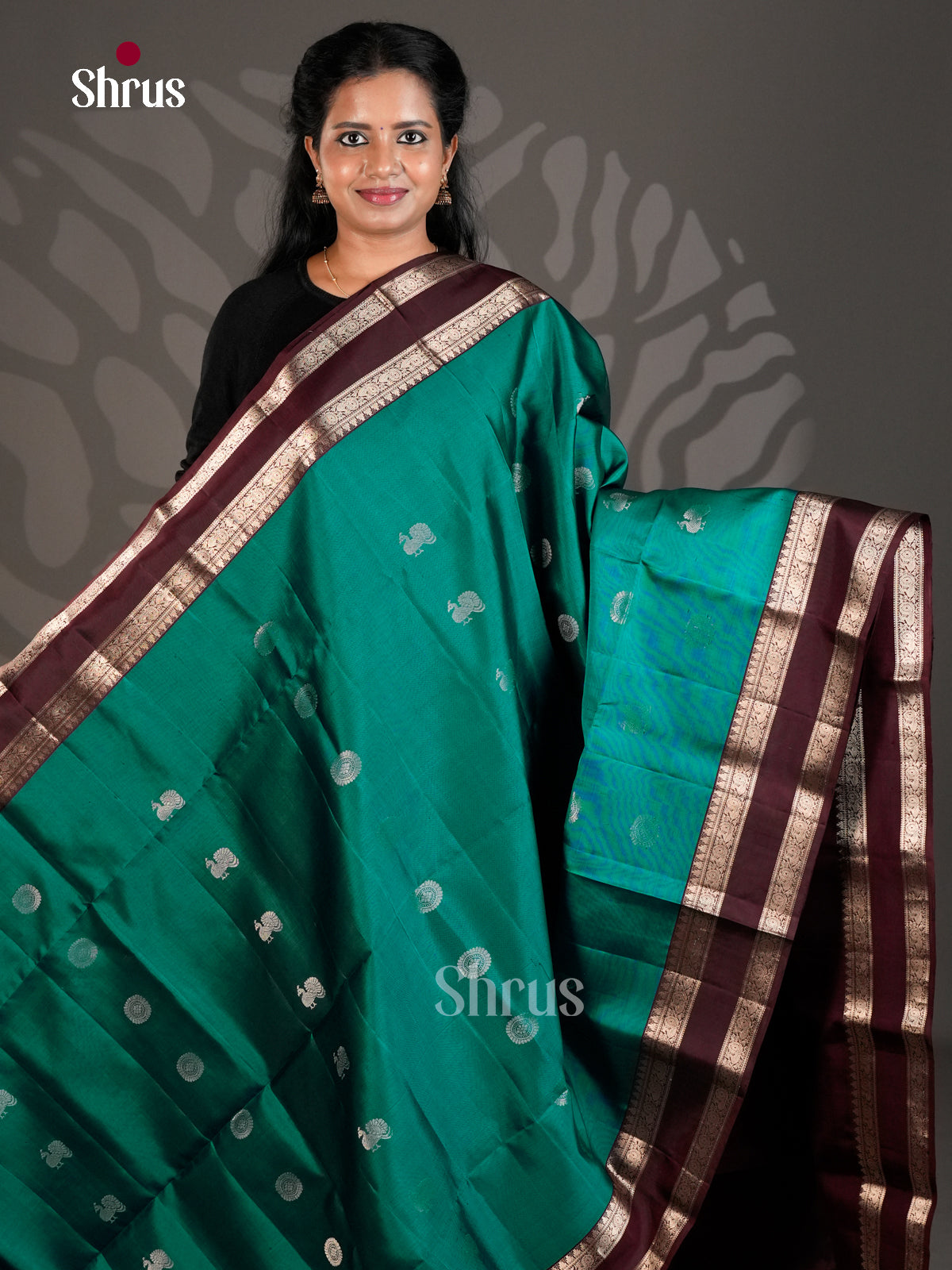 Soft Silk Saree - ECS19021 - Shop on Shrus.com