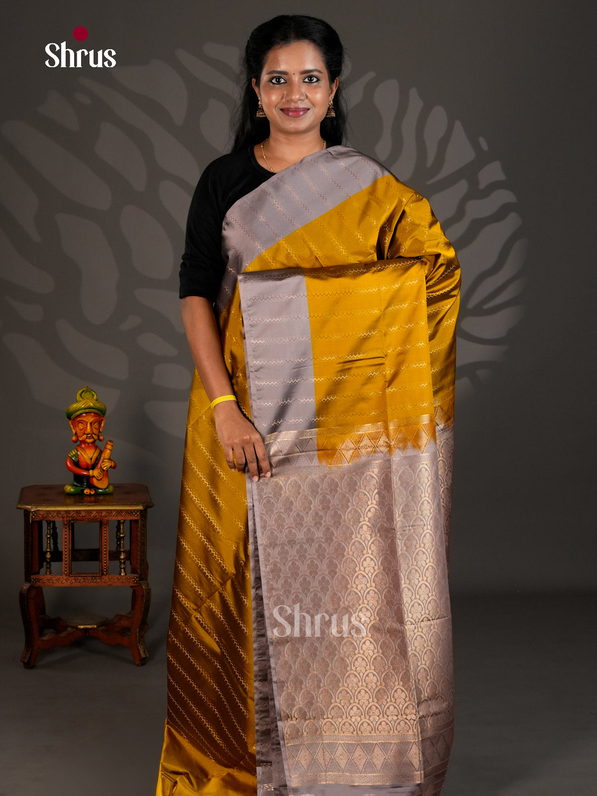 Semi Softsilk Saree - ECS19048 - Shop on Shrus.com