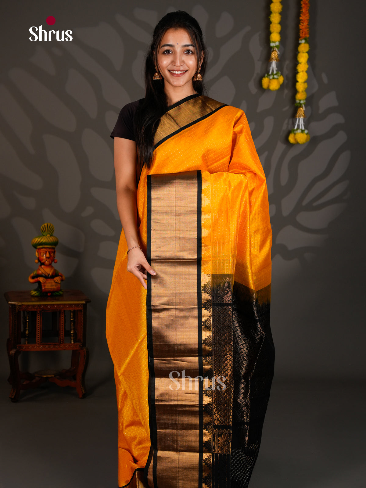 Silk Cotton Saree - ECS27047 - Shop on Shrus.com
