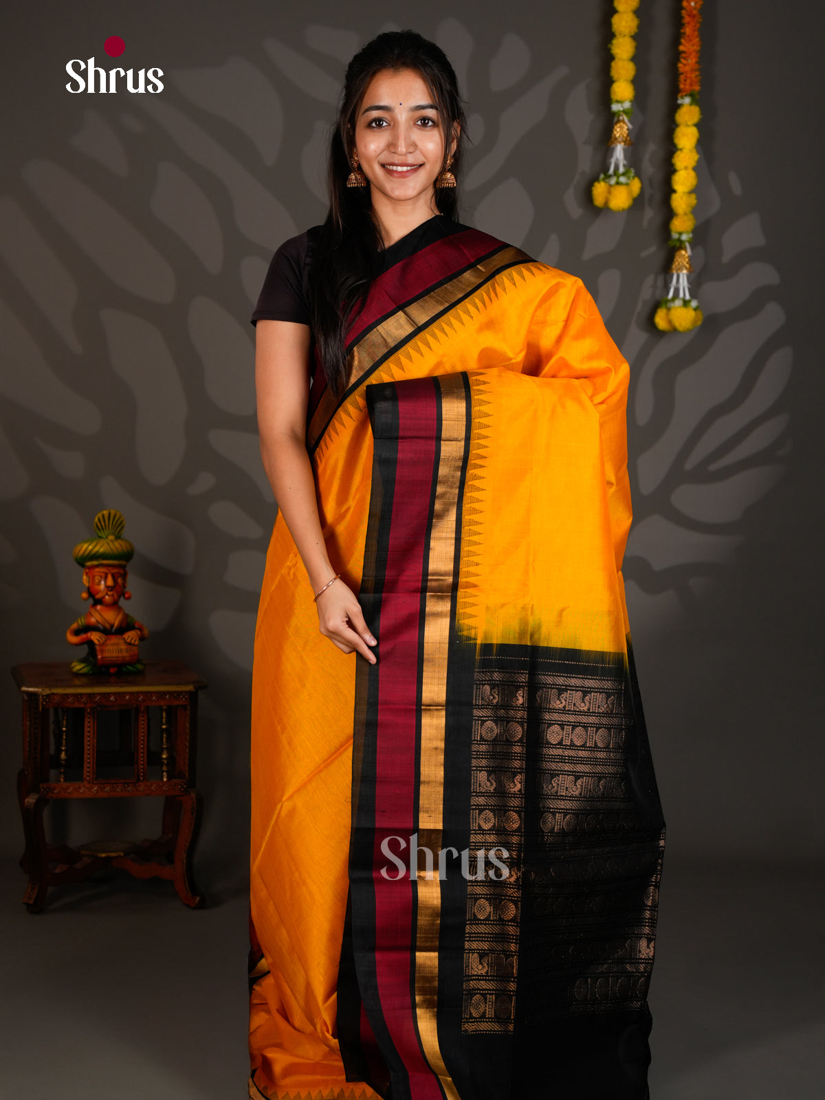 Silk Cotton Saree - ECS27069 - Shop on Shrus.com