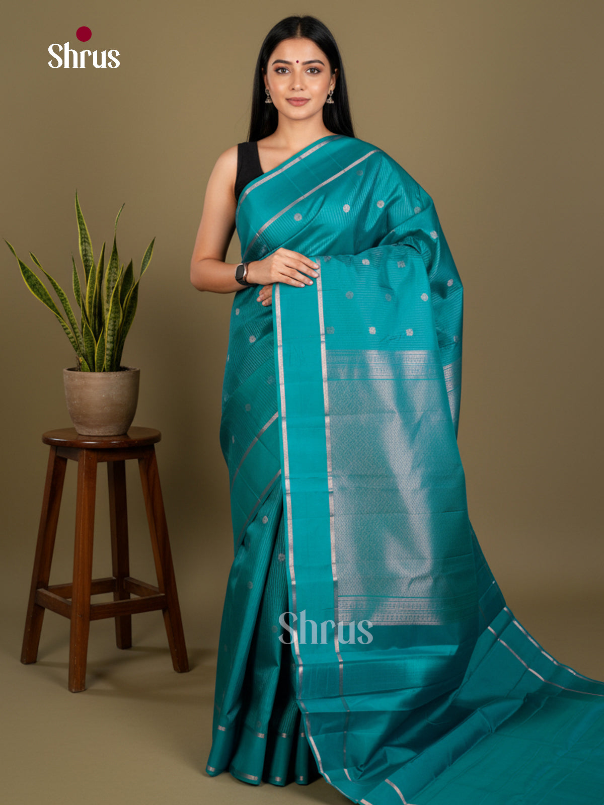 Kanchipuram silk Saree - EDS04090 - Shop on Shrus.com