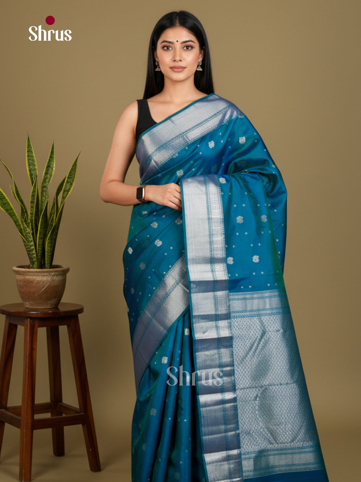 Kanchipuram silk Saree - EDS04109 - Shop on Shrus.com