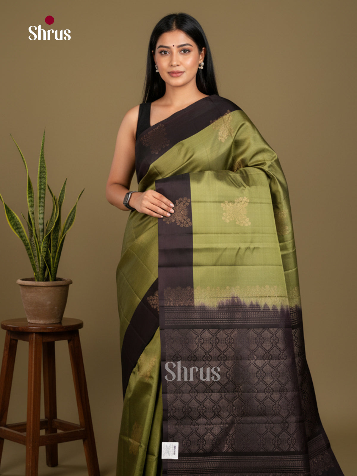 Softsilk-halfpure Saree - EDS04223 - Shop on Shrus.com