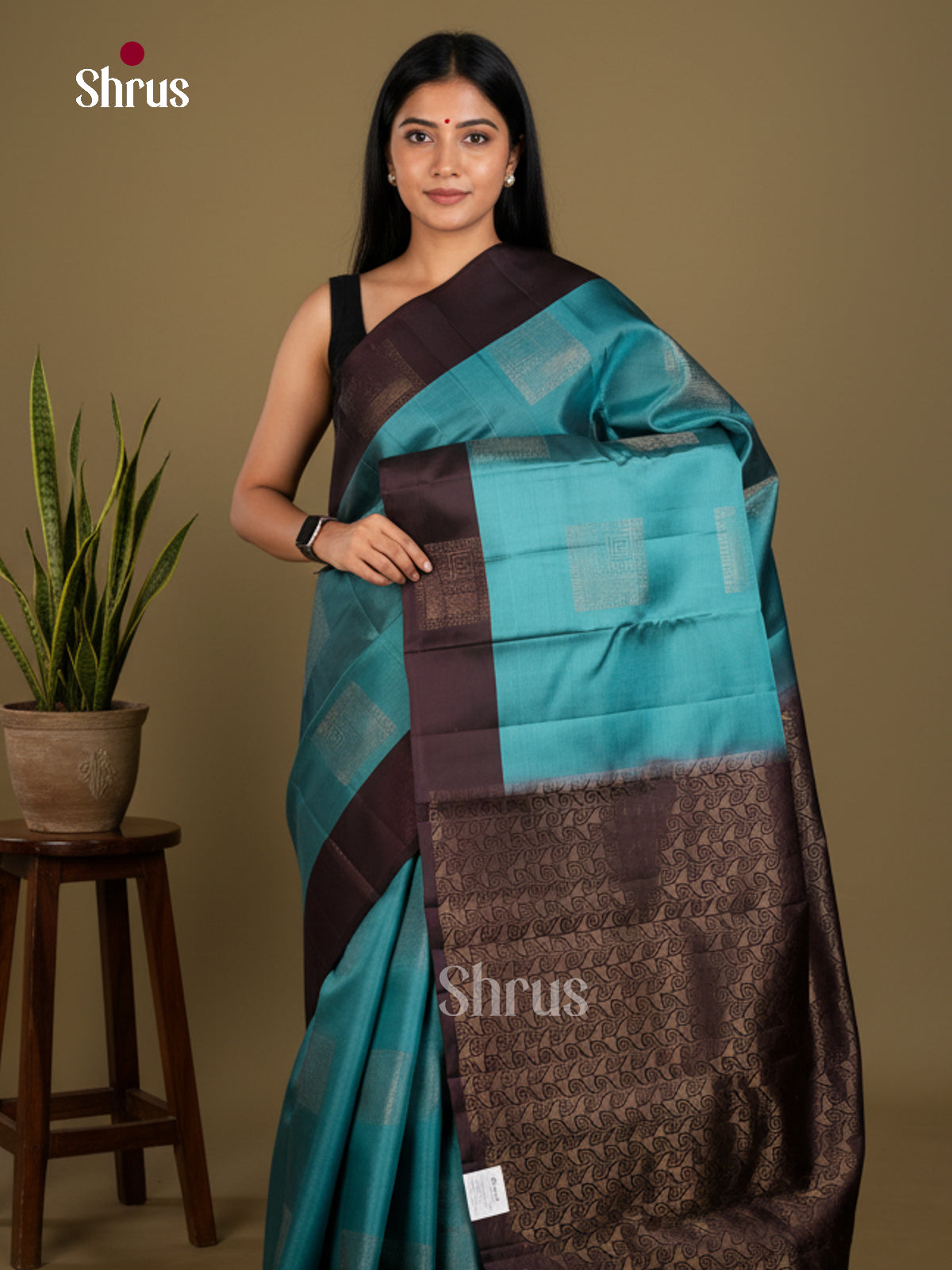 Softsilk-halfpure Saree - EDS04245 - Shop on Shrus.com