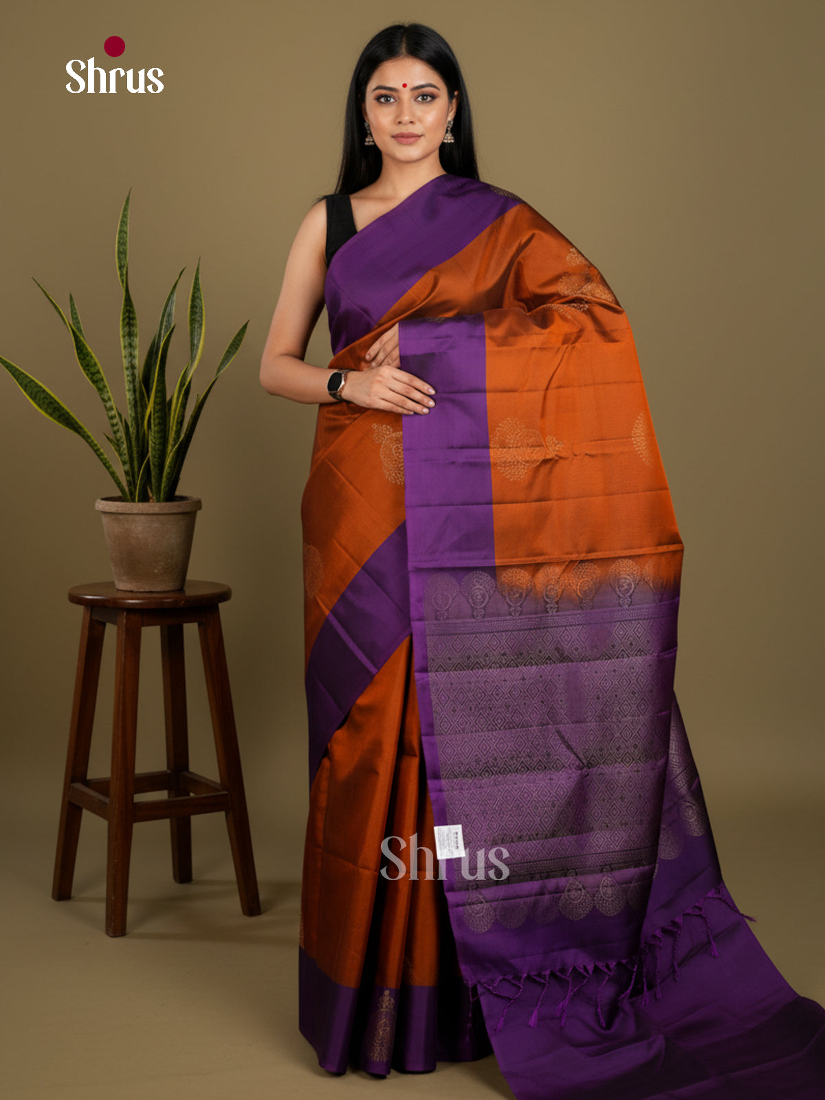 Softsilk-halfpure Saree - EDS04248 - Shop on Shrus.com