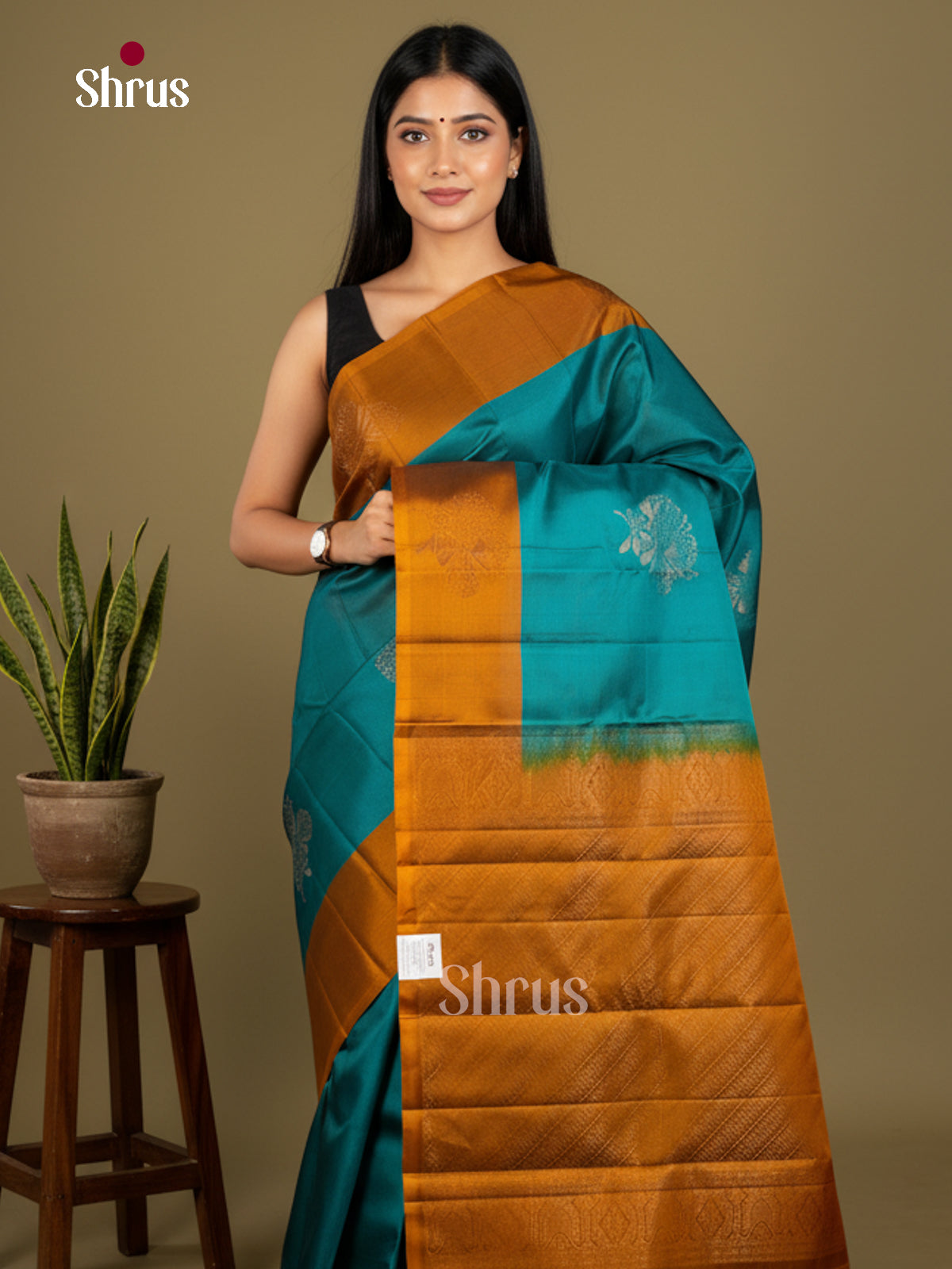 Softsilk-halfpure Saree - EDS04261 - Shop on Shrus.com