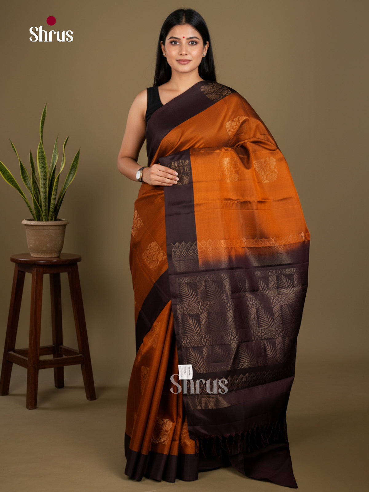 Softsilk-halfpure Saree - EDS04267 - Shop on Shrus.com