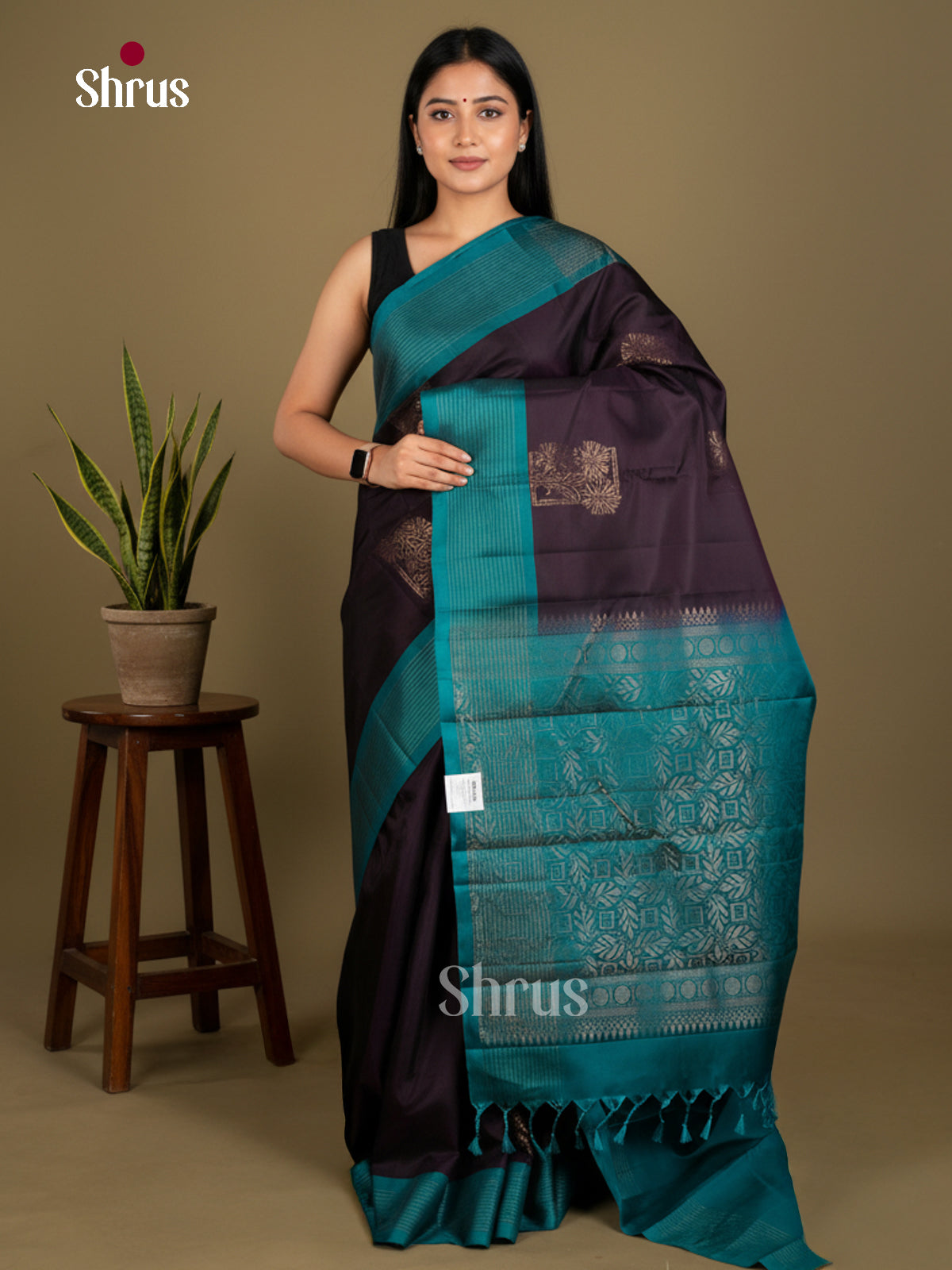 Softsilk-halfpure Saree - EDS04277 - Shop on Shrus.com