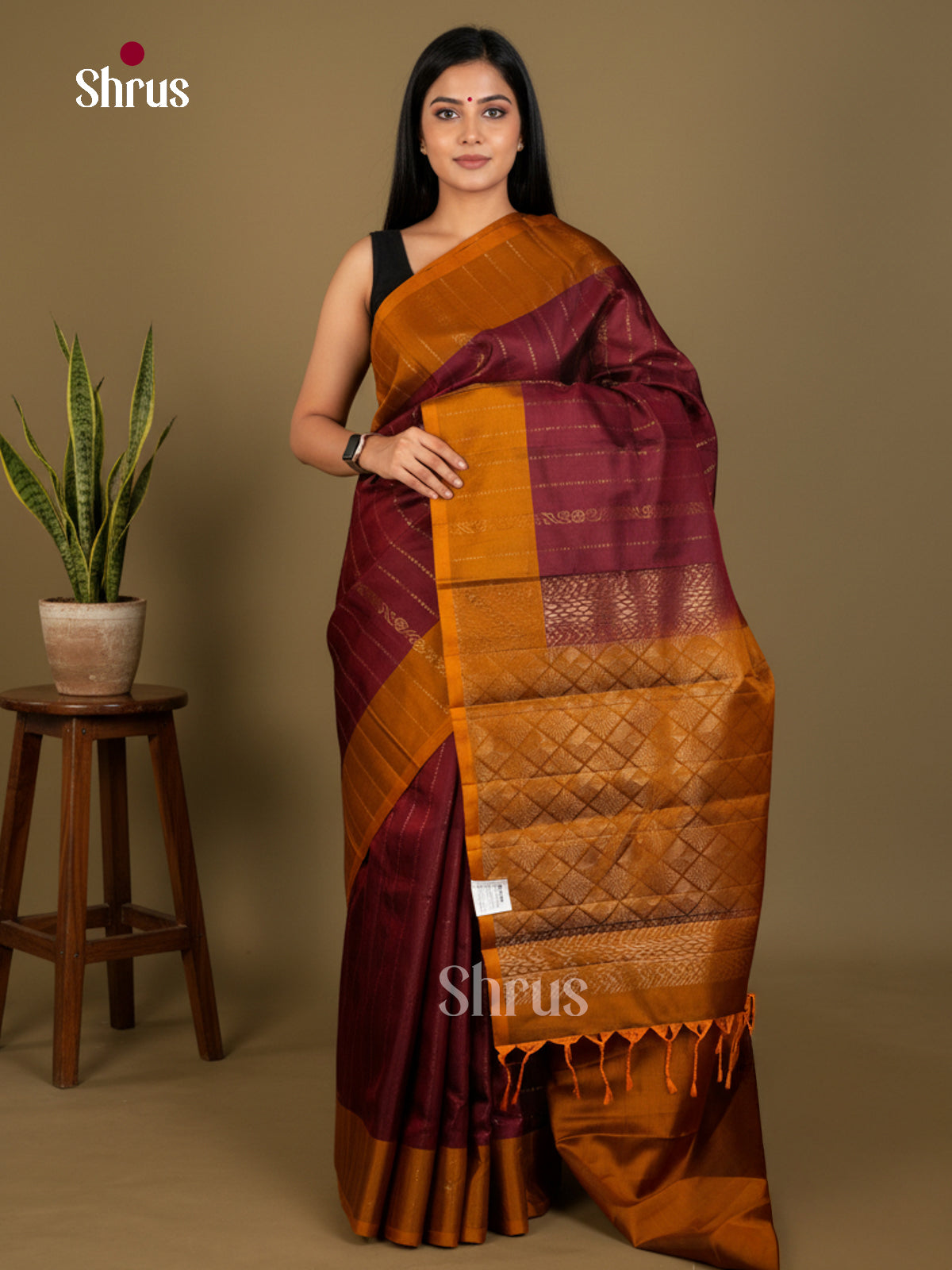 Softsilk-halfpure Saree - EDS04317 - Shop on Shrus.com