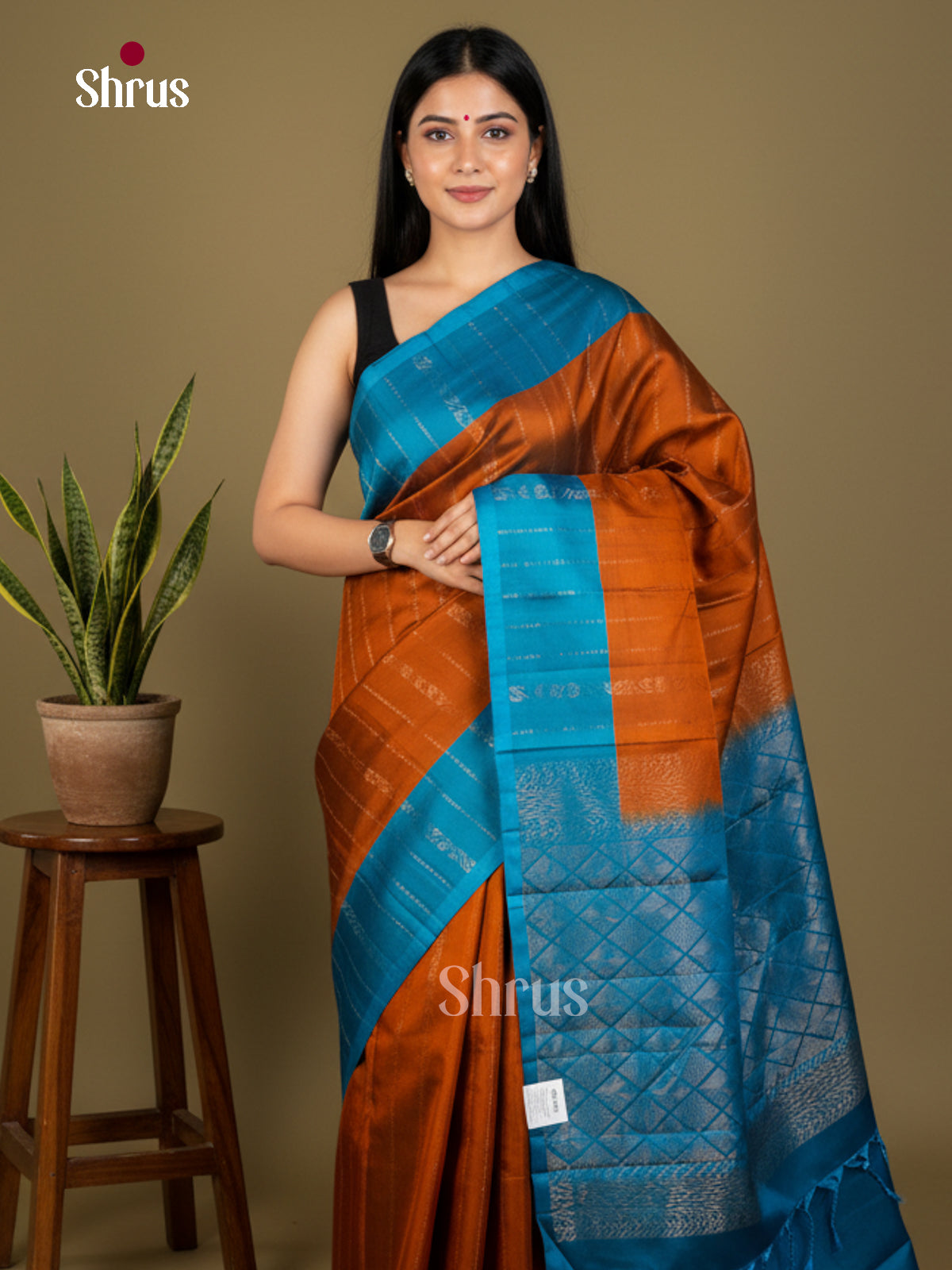 Softsilk-halfpure Saree - EDS04319 - Shop on Shrus.com