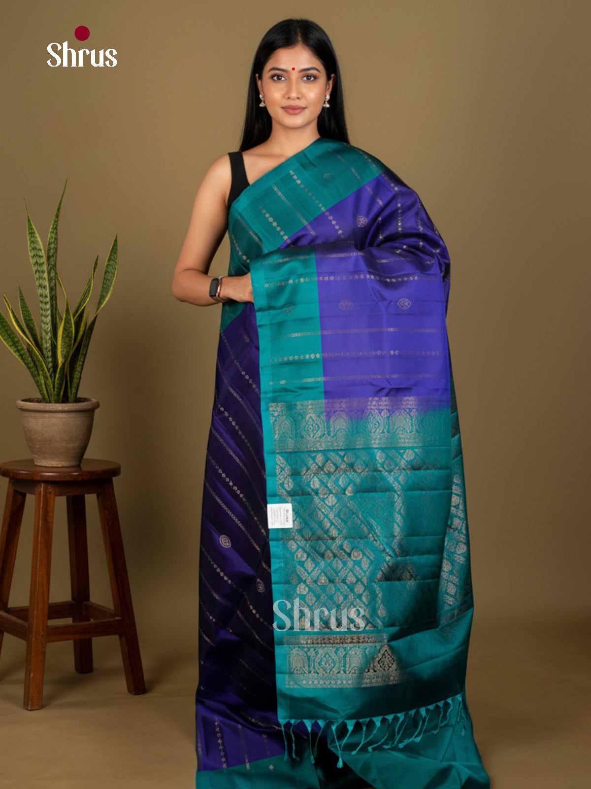 Softsilk-halfpure Saree - EDS04321 - Shop on Shrus.com
