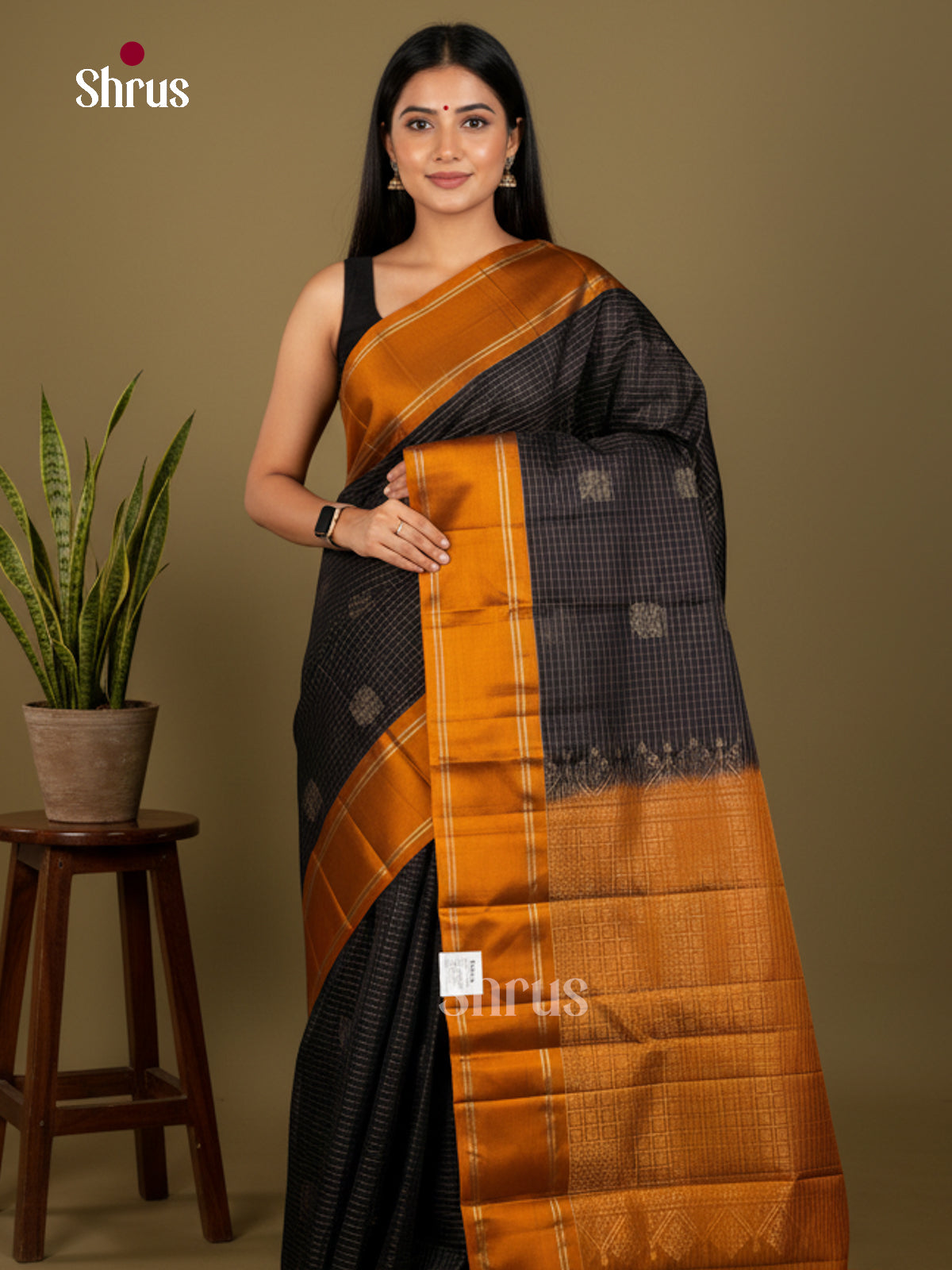 Softsilk-halfpure Saree - EDS04345 - Shop on Shrus.com