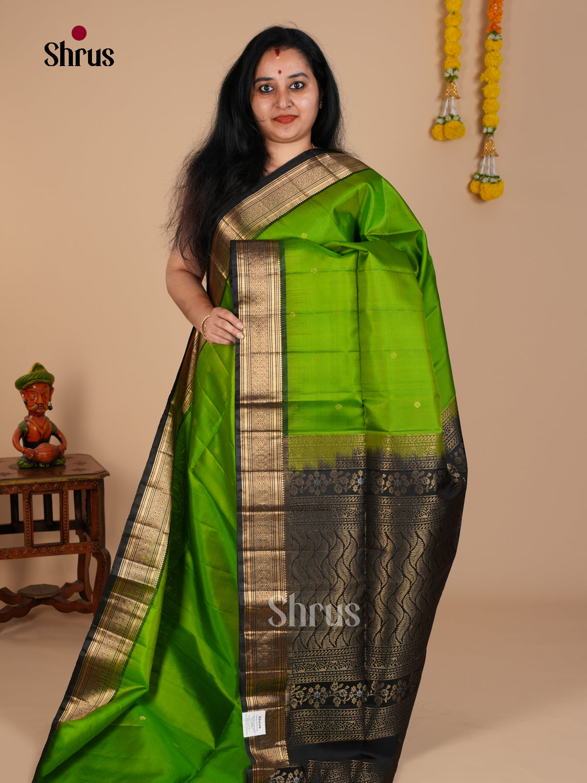 Soft Silk Saree - EDS08054 - Shop on Shrus.com