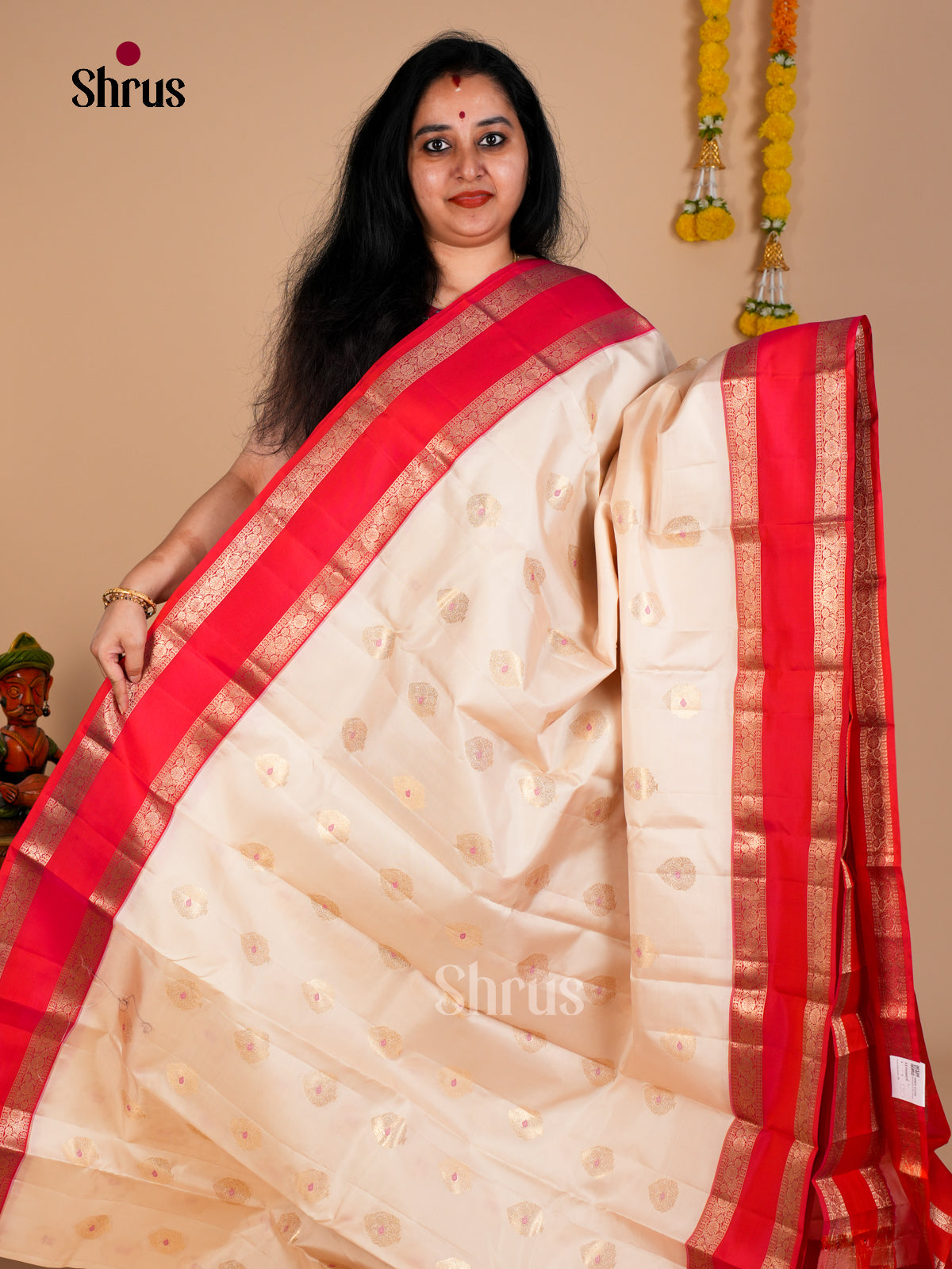 Kanchipuram silk Saree - EDS08079 - Shop on Shrus.com