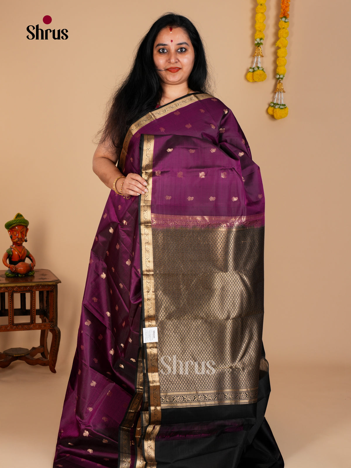 Kanchipuram silk Saree - EDS08081 - Shop on Shrus.com