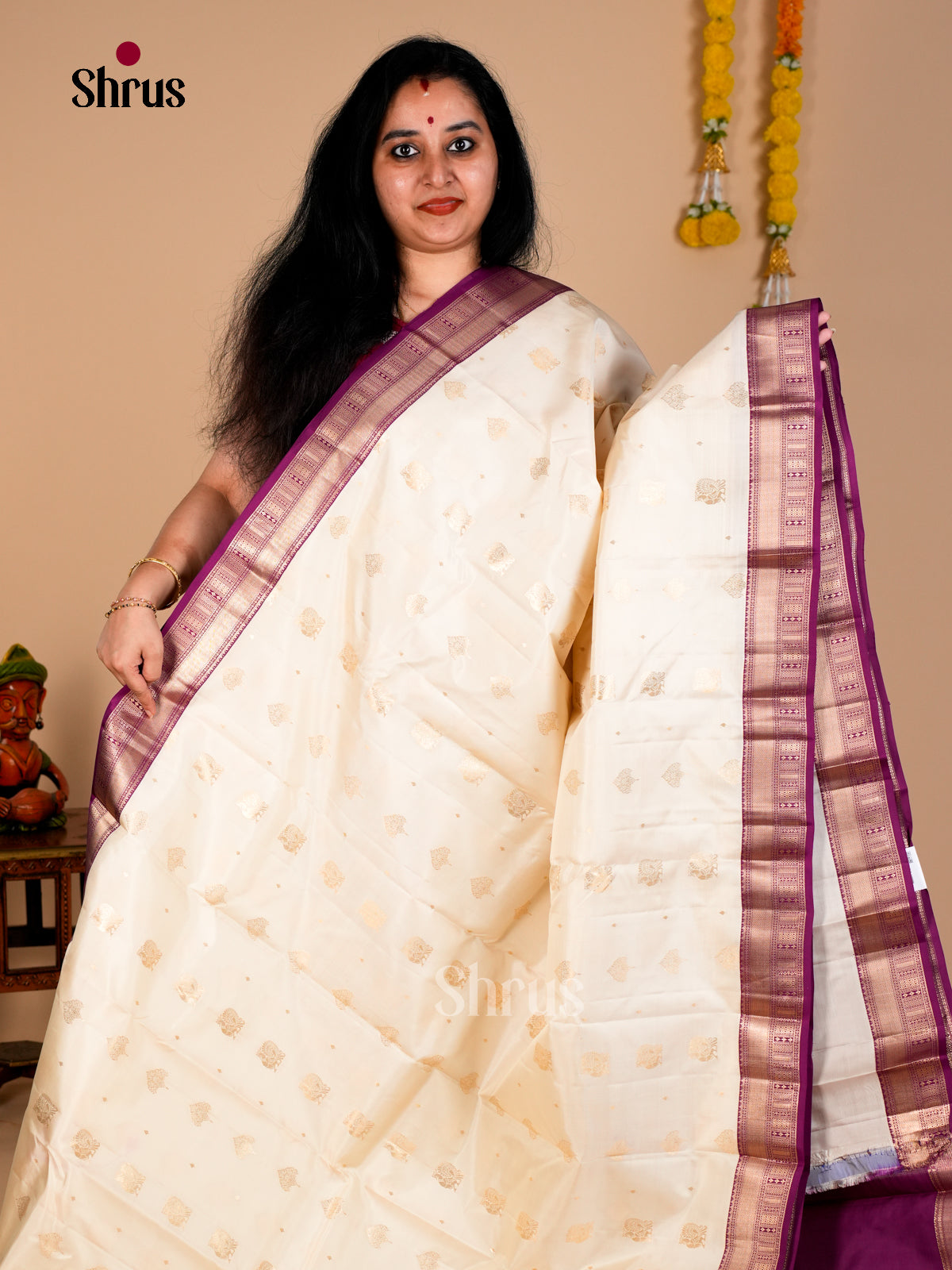 Kanchipuram silk Saree - EDS08090 - Shop on Shrus.com