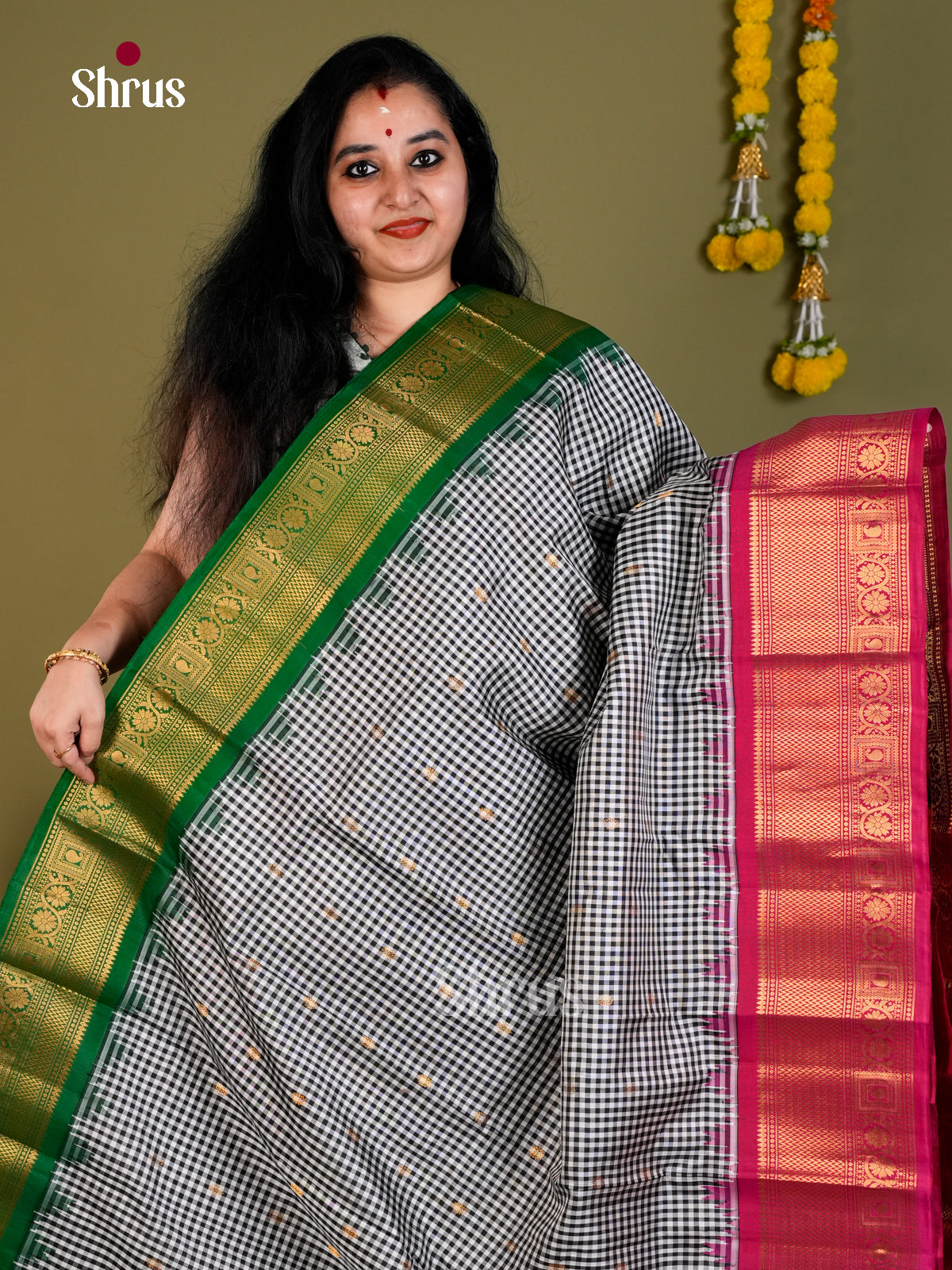 Gadwal silk Saree - EDS11046 - Shop on Shrus.com