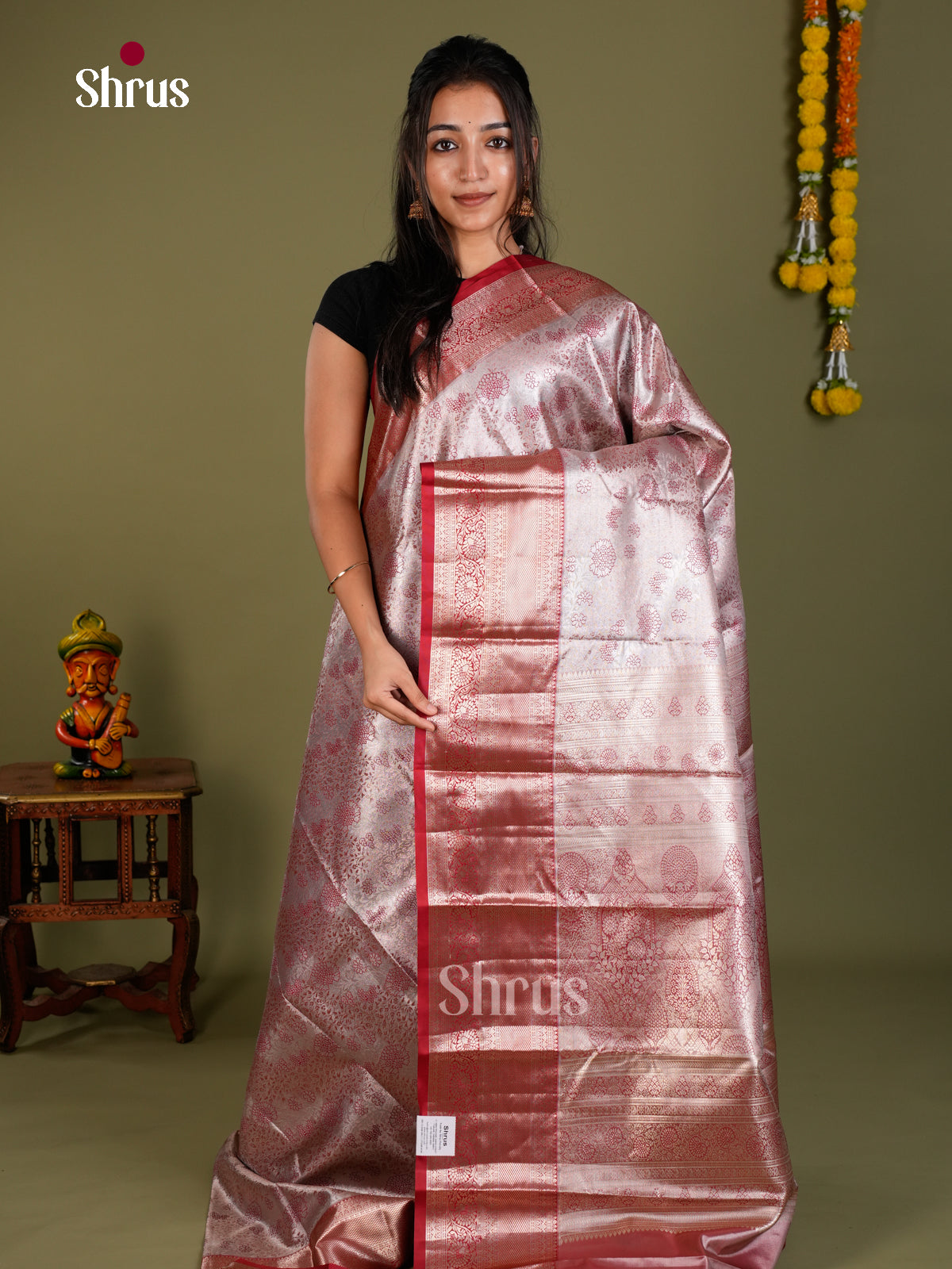 Kanchipuram-halfpure Saree - EDS15001 - Shop on Shrus.com